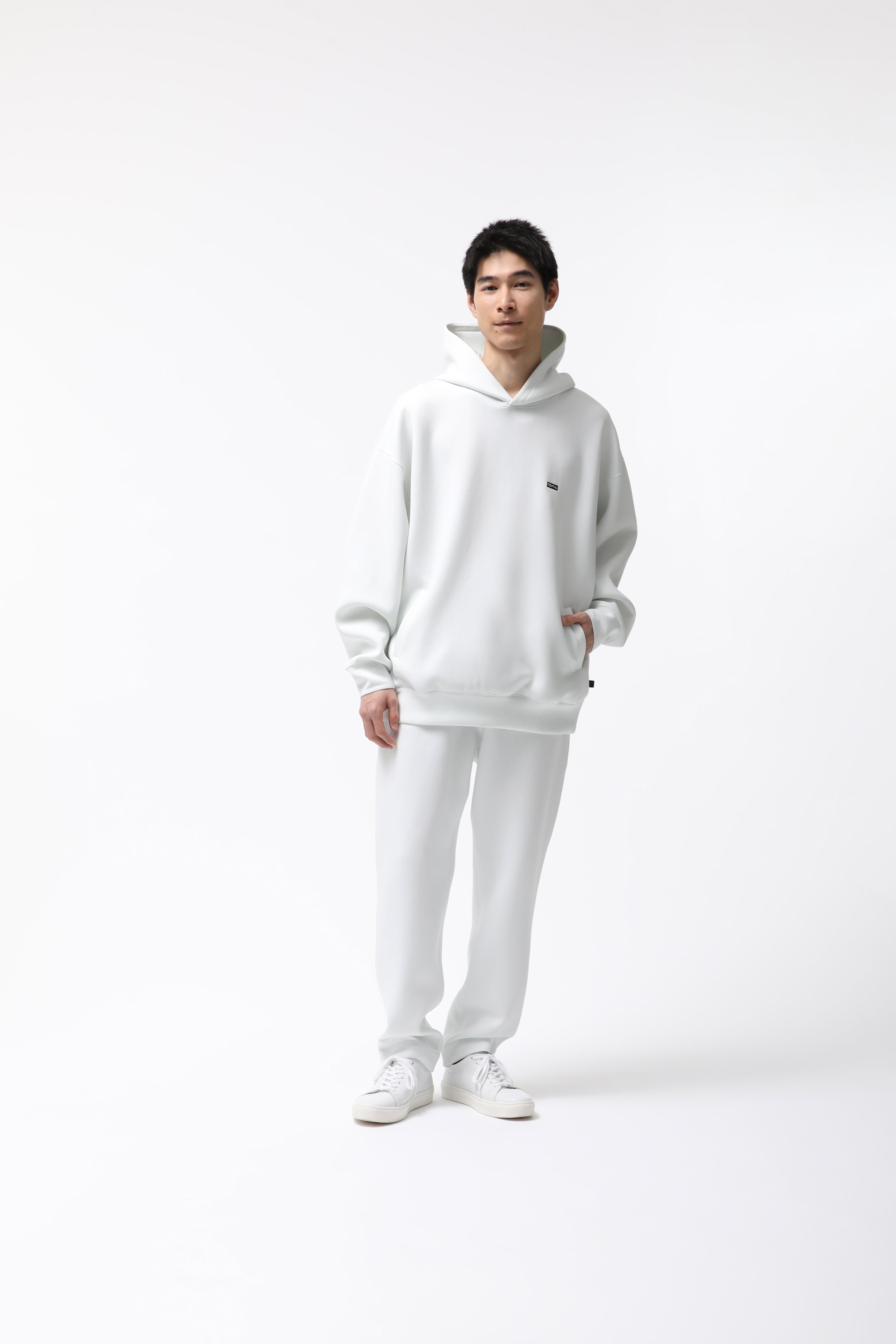 MIGARU Tech Sweat Pullover Hoodie / Long Pants Tapered