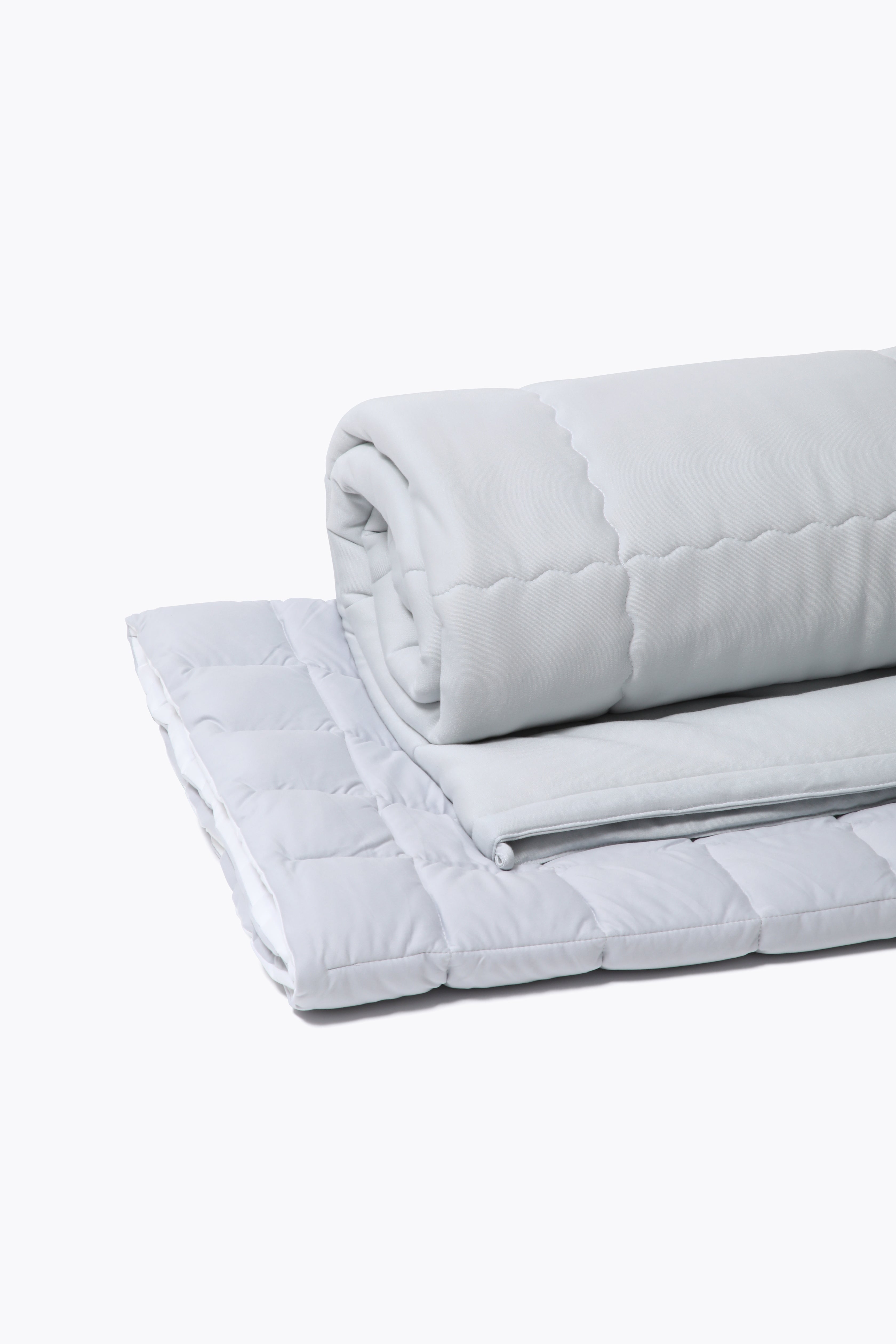 BAKUNE Comforter Premium All Seasons