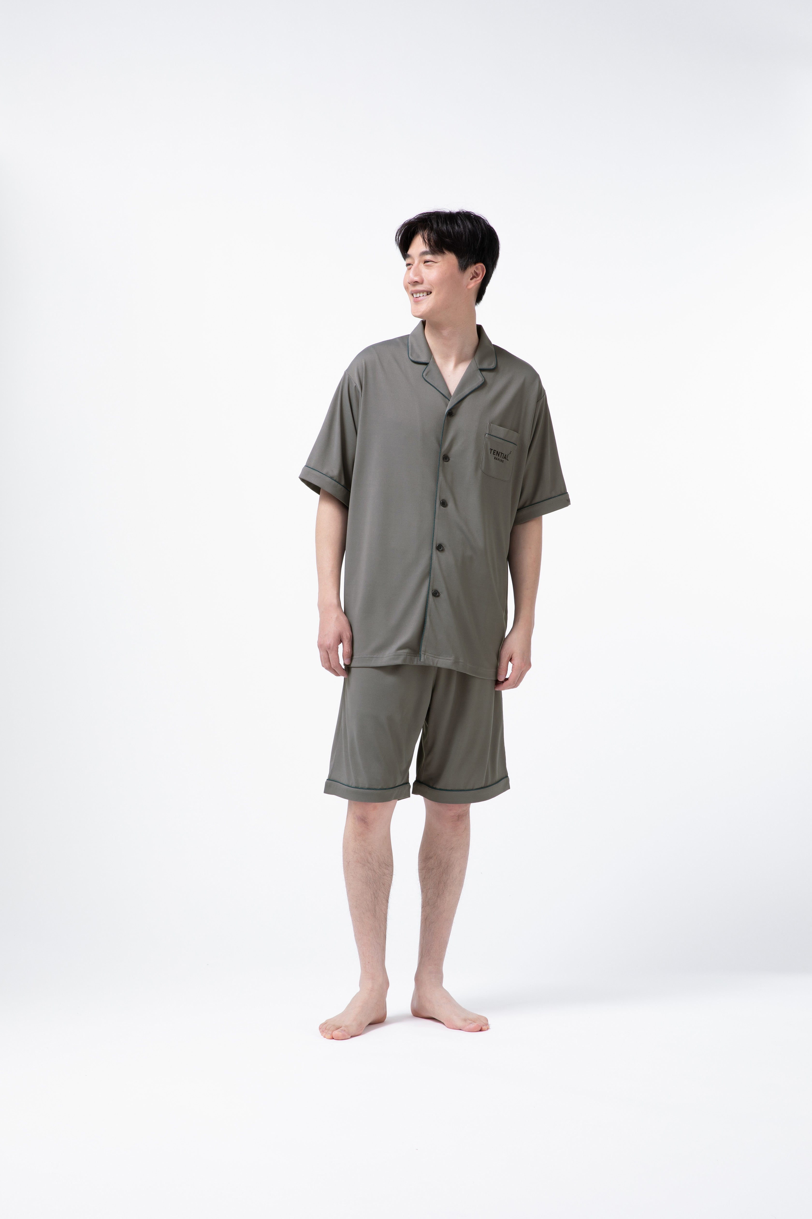 BAKUNE Pajamas Dry Short Sleeve Shirt / Short Pants