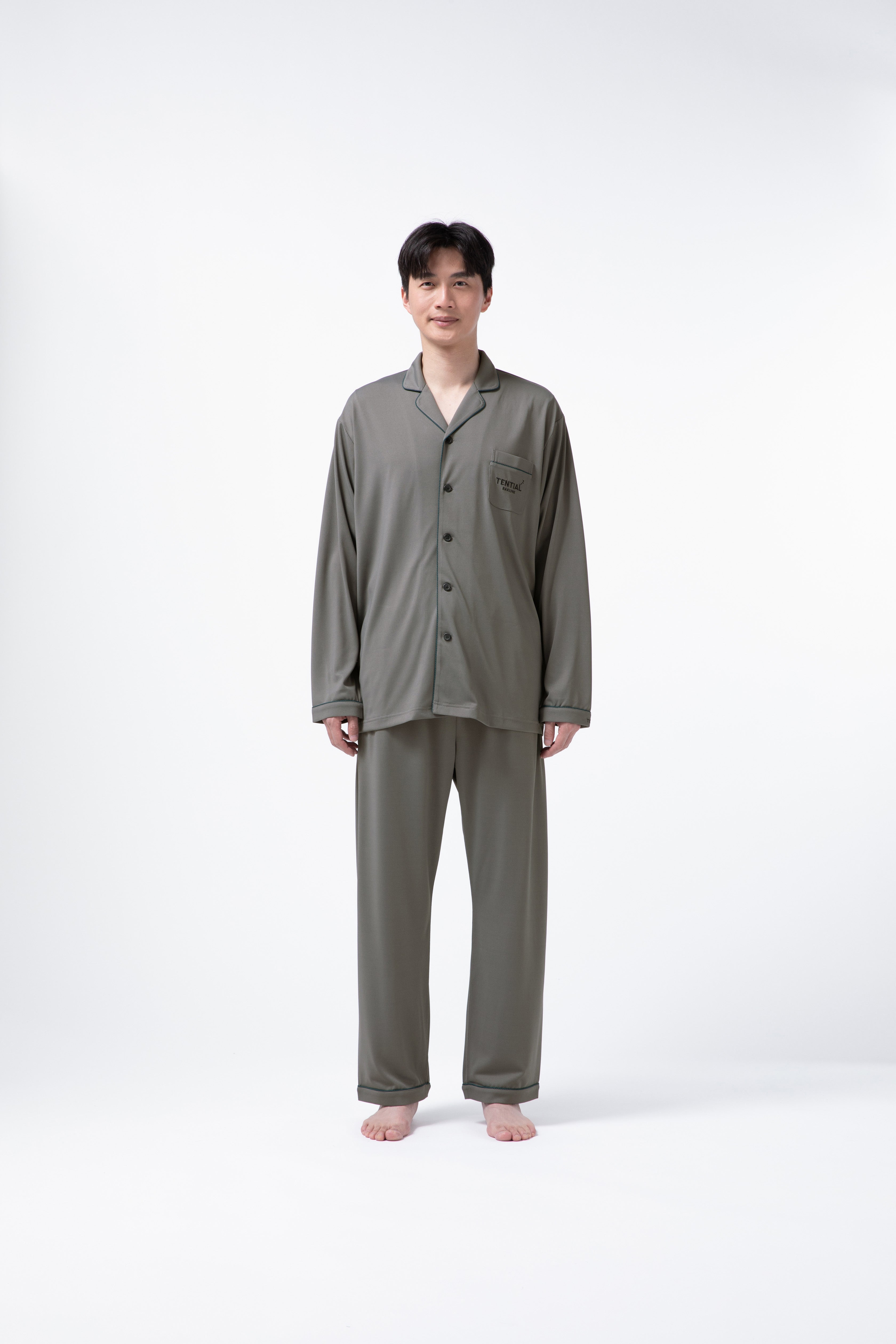 BAKUNE Pajamas Dry Long Sleeve Shirt / Long Pants