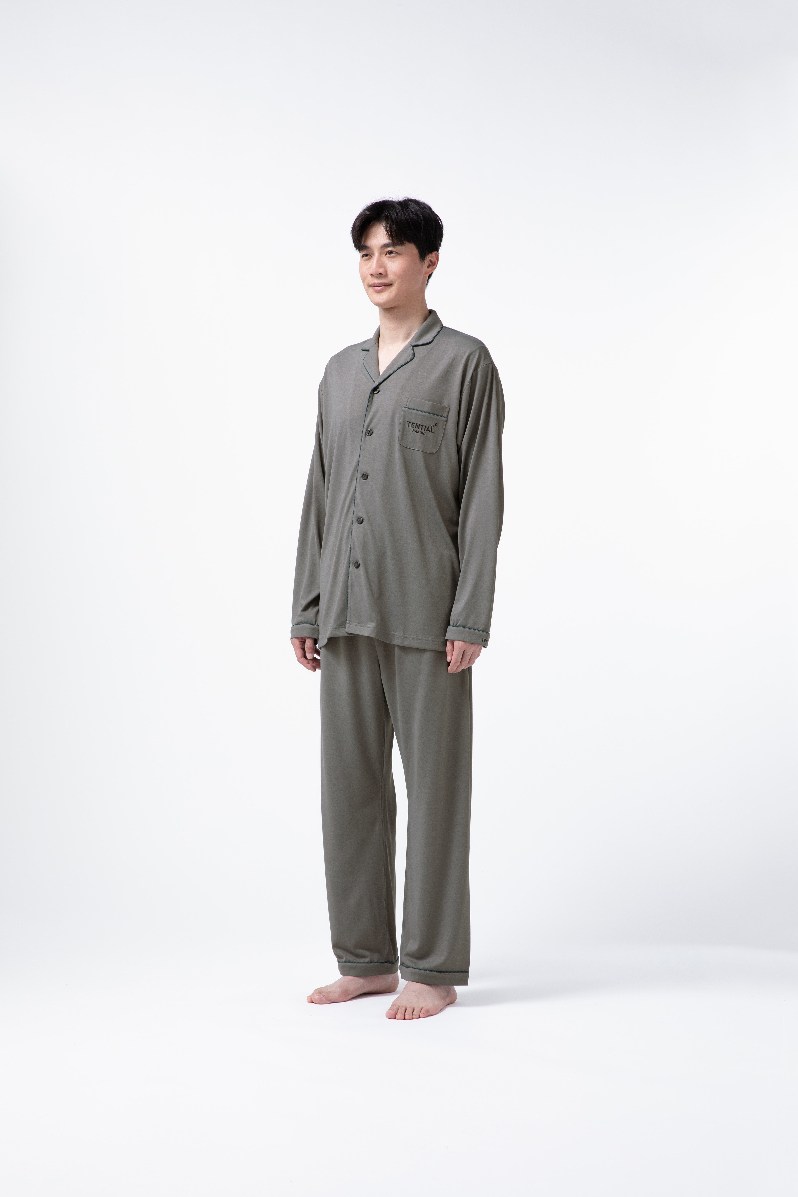 BAKUNE Pajamas Dry Long Sleeve Shirt / Long Pants