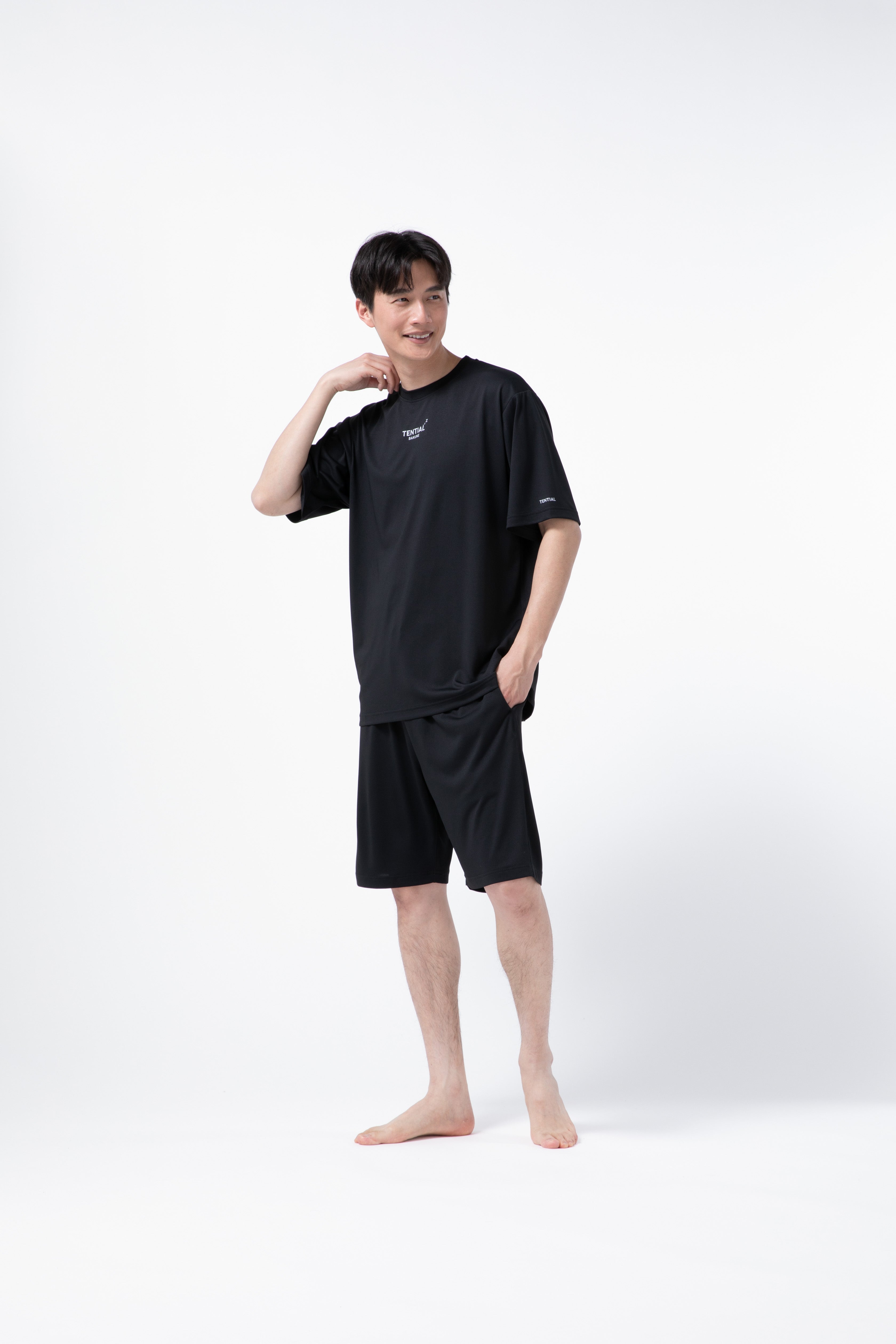 BAKUNE Dry Men's Short Sleeve T-Shirt / Short Pants