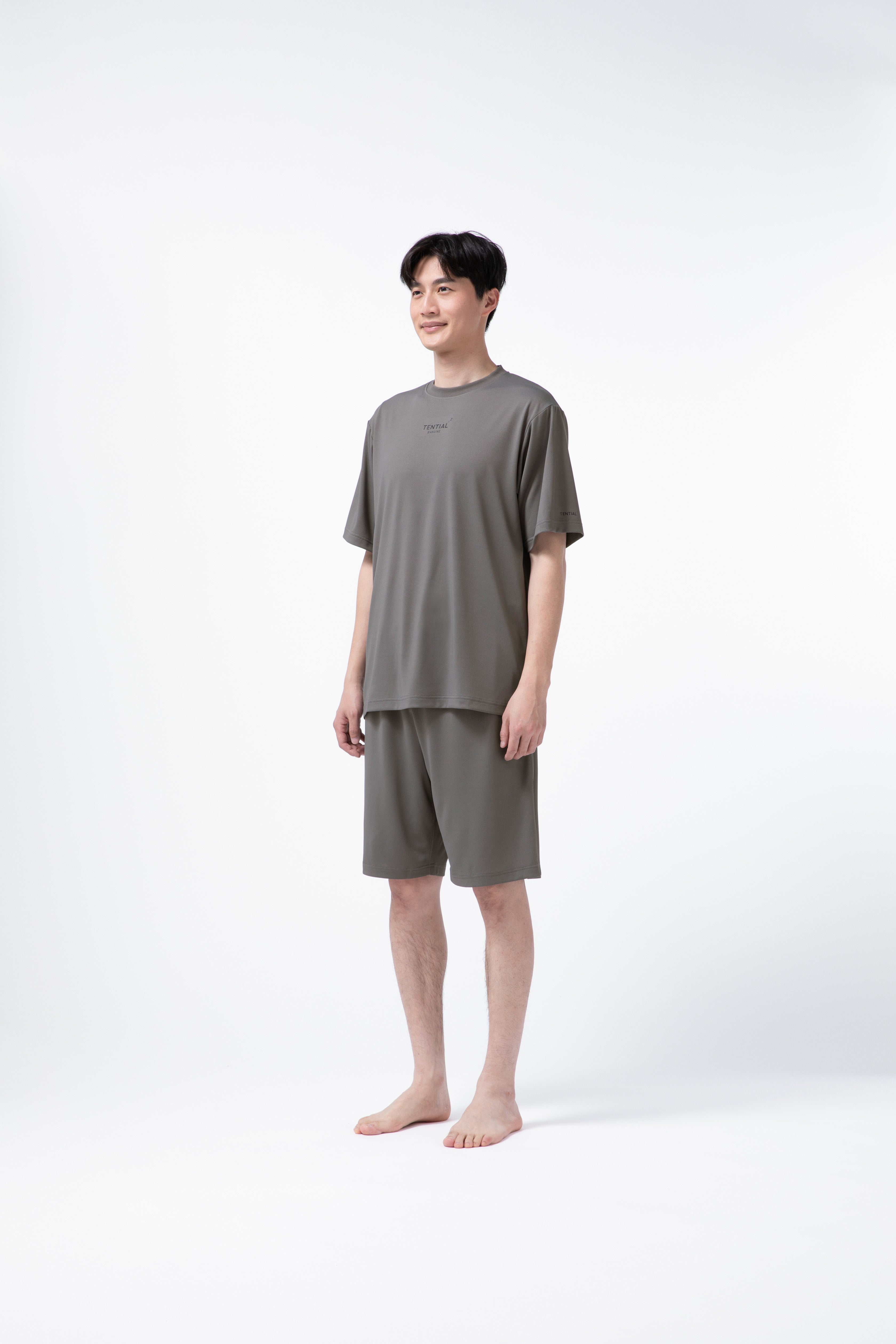 BAKUNE Dry Men's Short Sleeve T-Shirt / Short Pants