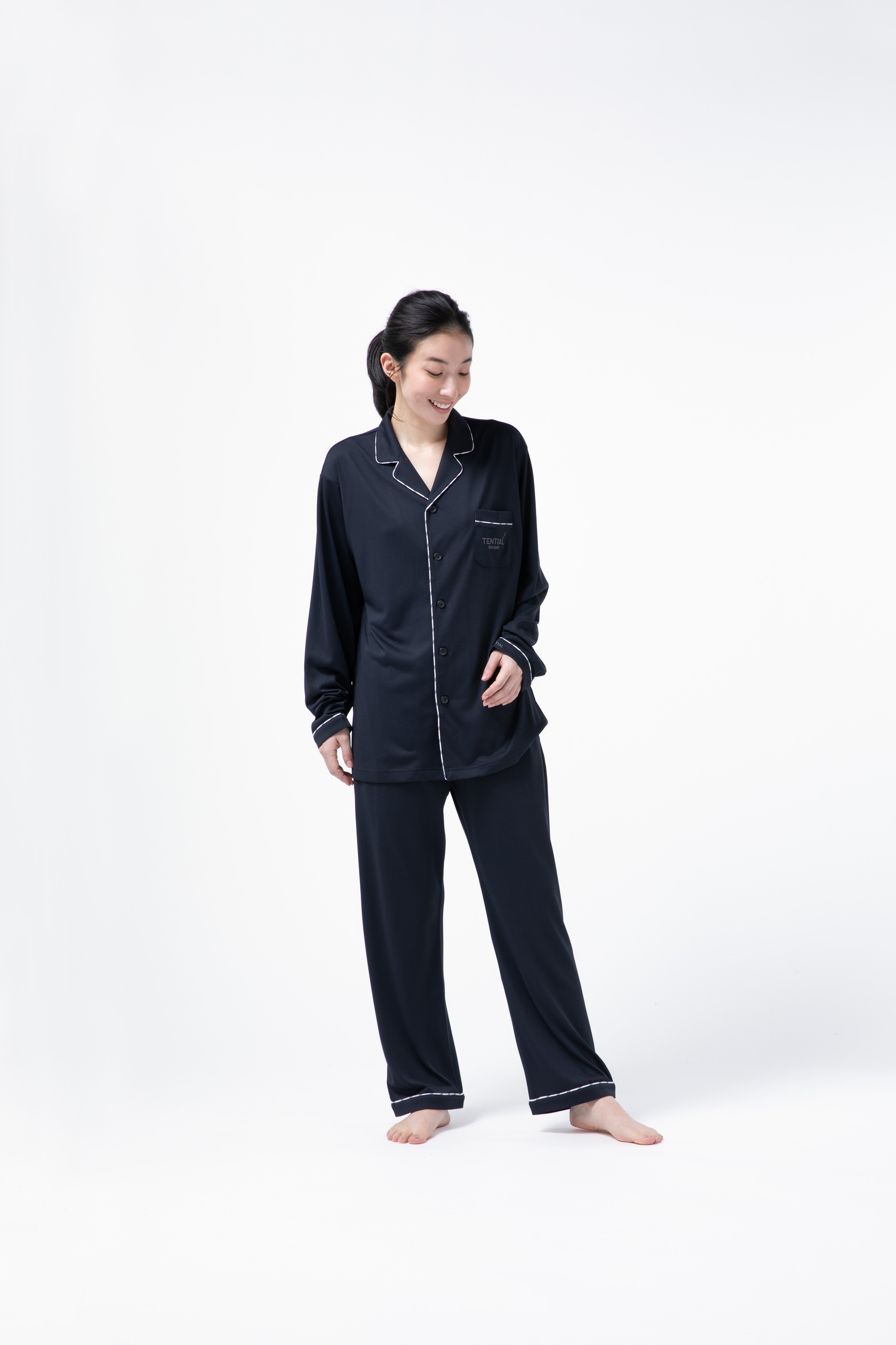 BAKUNE Pajamas Dry Long Sleeve Shirt / Long Pants