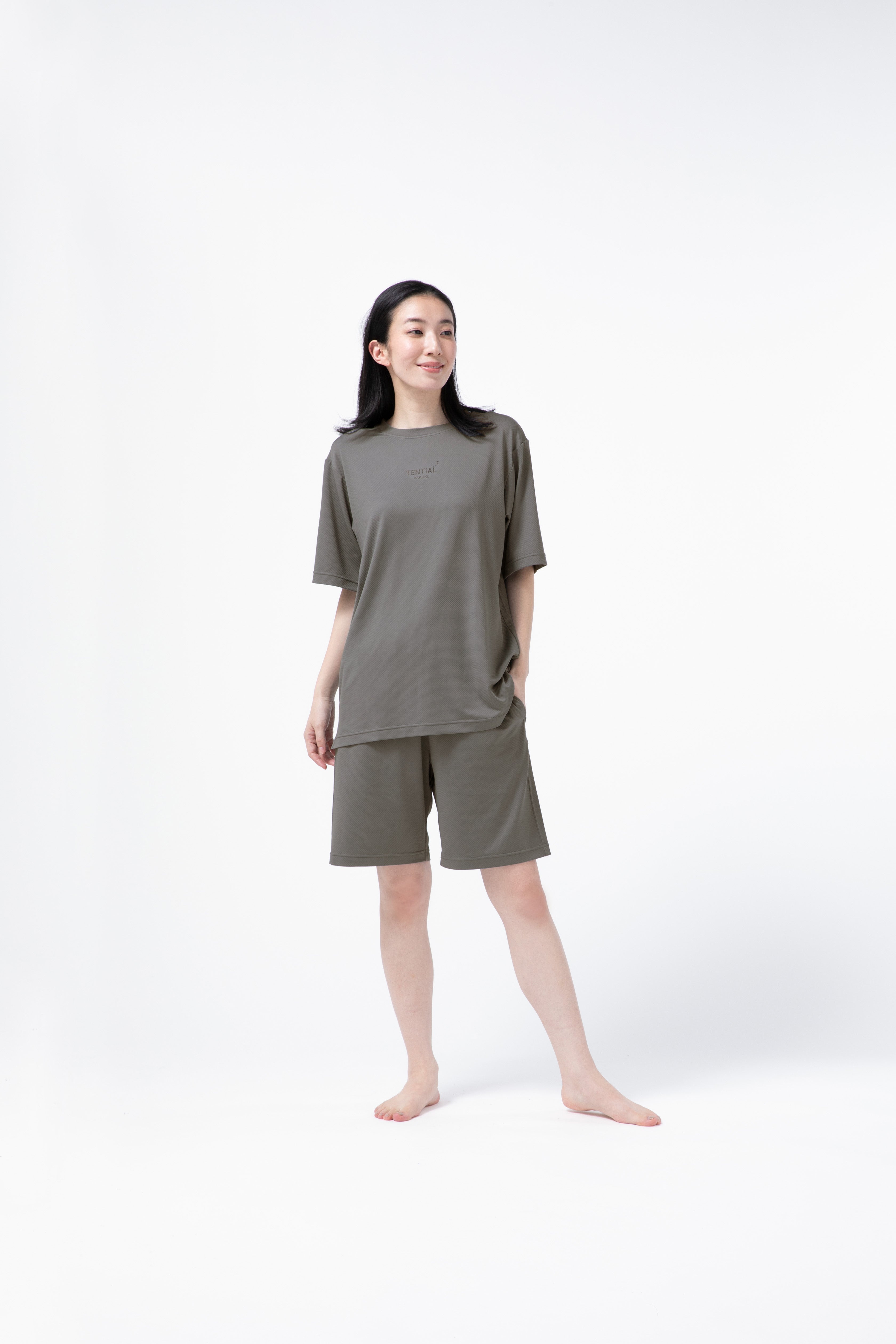 BAKUNE Mesh Short Sleeve T-Shirt / Short Pants