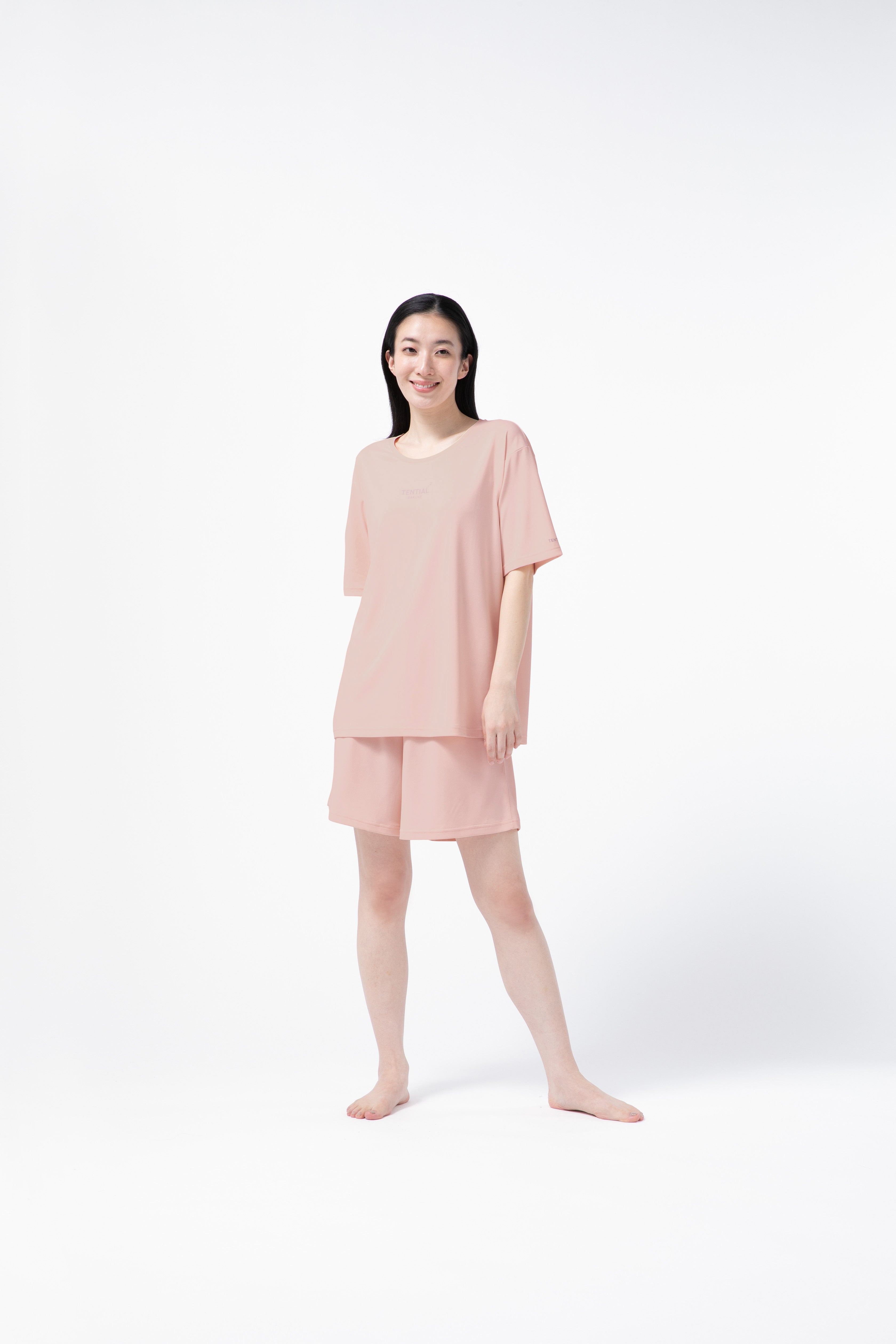 BAKUNE Dry Women's Short Sleeve T-Shirt / Short Pants
