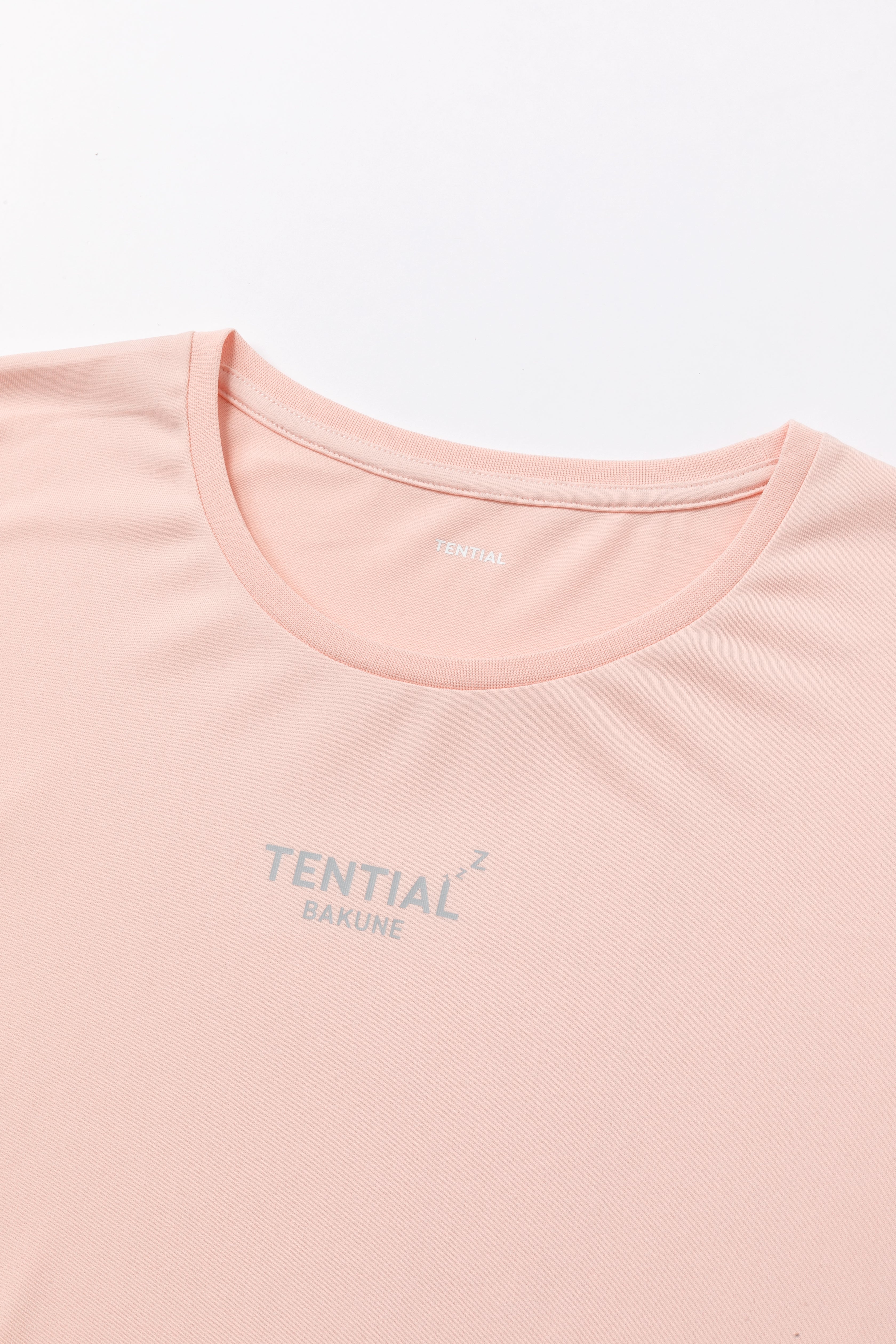 BAKUNE Dry Women's Short Sleeve T-Shirt / Short Pants