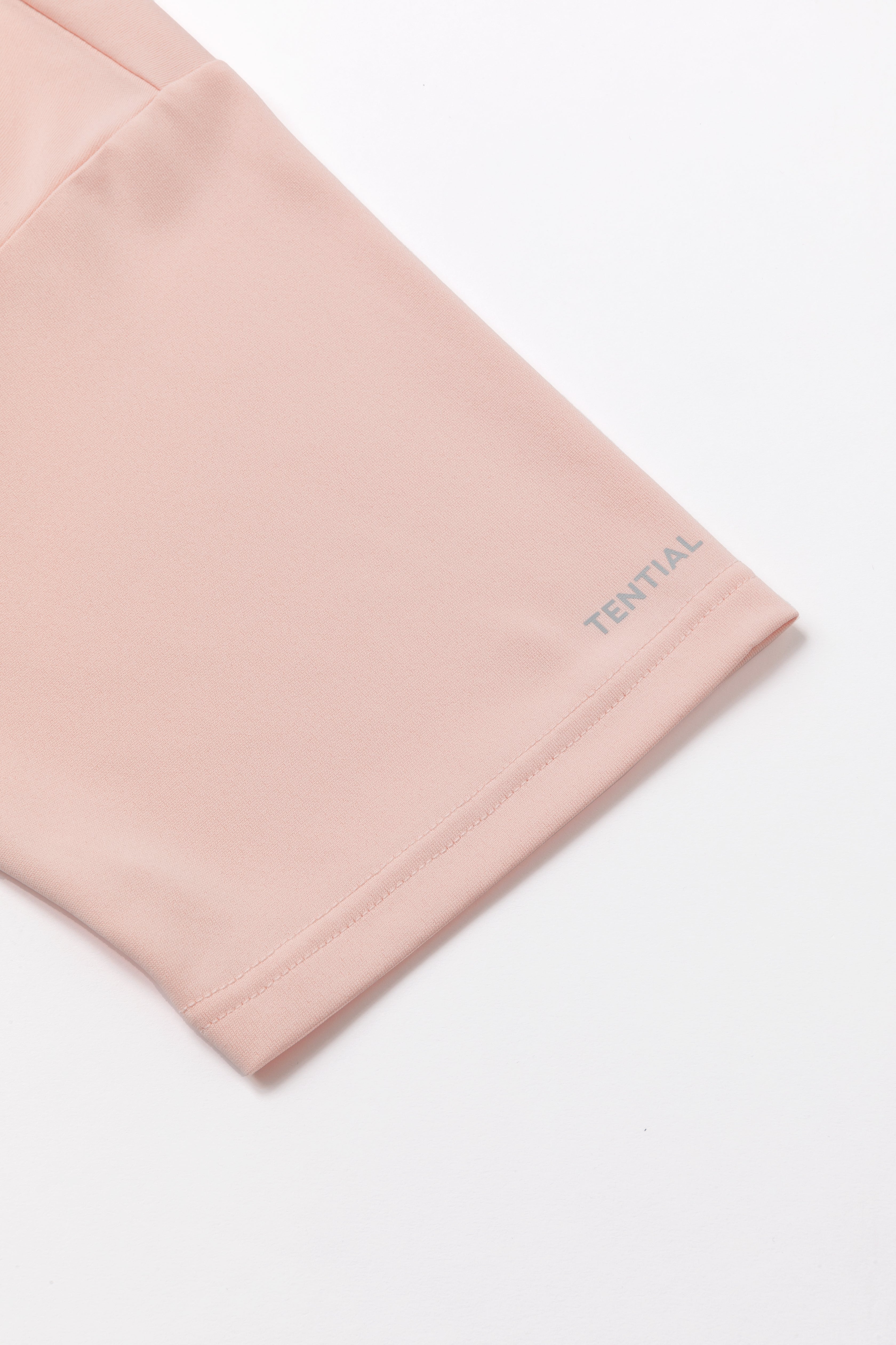 BAKUNE Dry Women's Short Sleeve T-Shirt / Short Pants