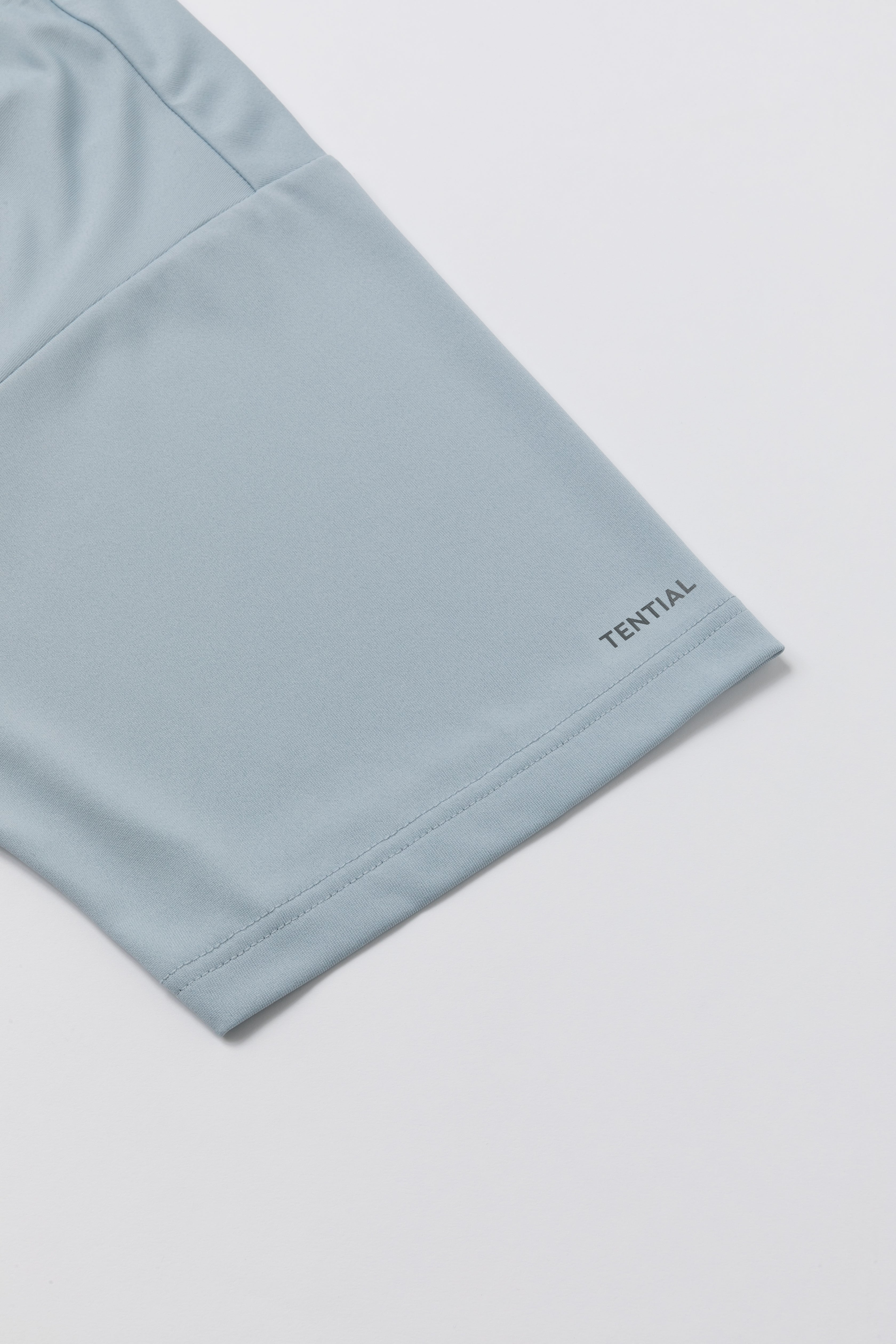 BAKUNE Dry Men's Short Sleeve T-Shirt / Short Pants