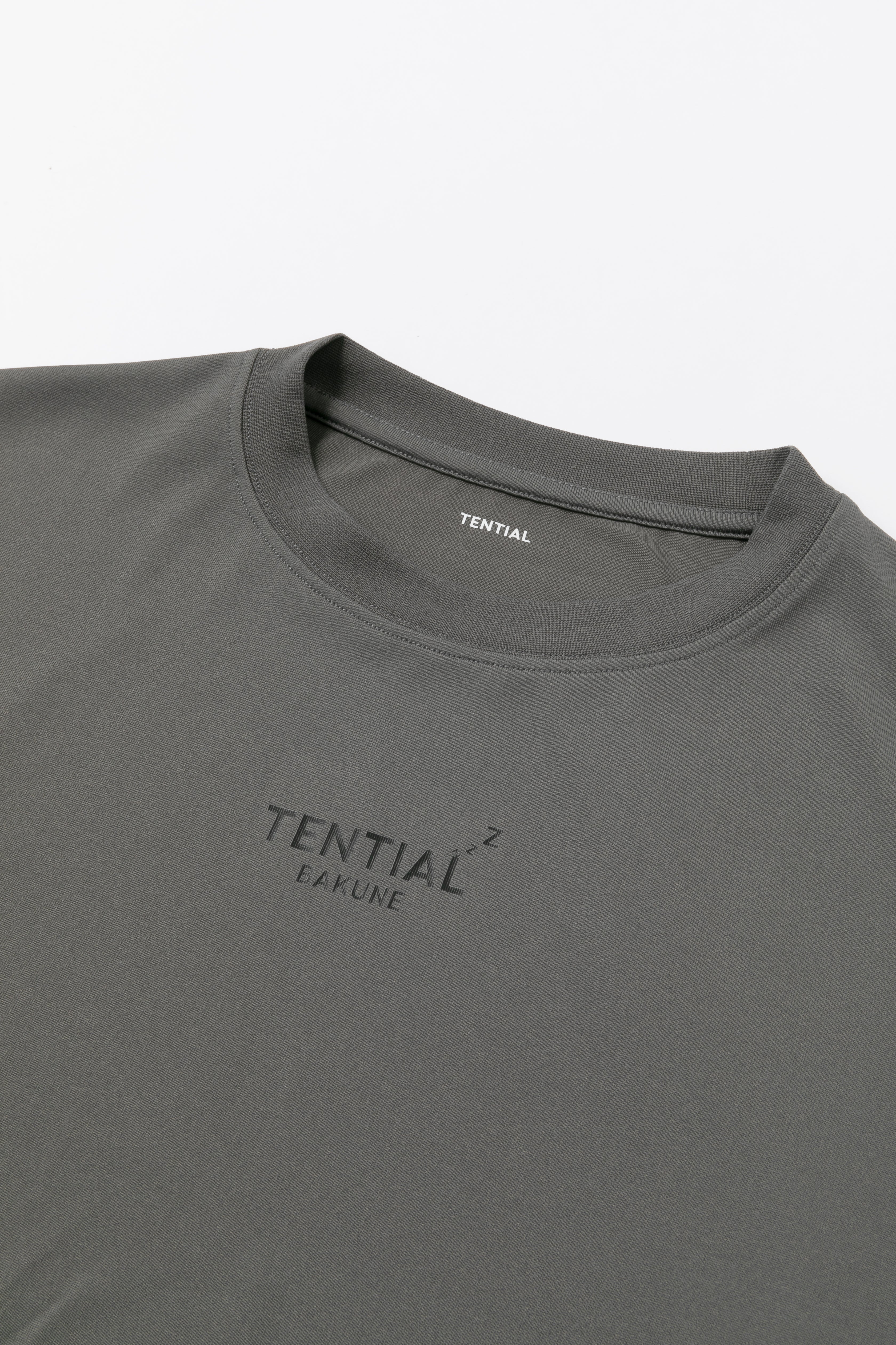BAKUNE Dry Men's Short Sleeve T-Shirt / Short Pants
