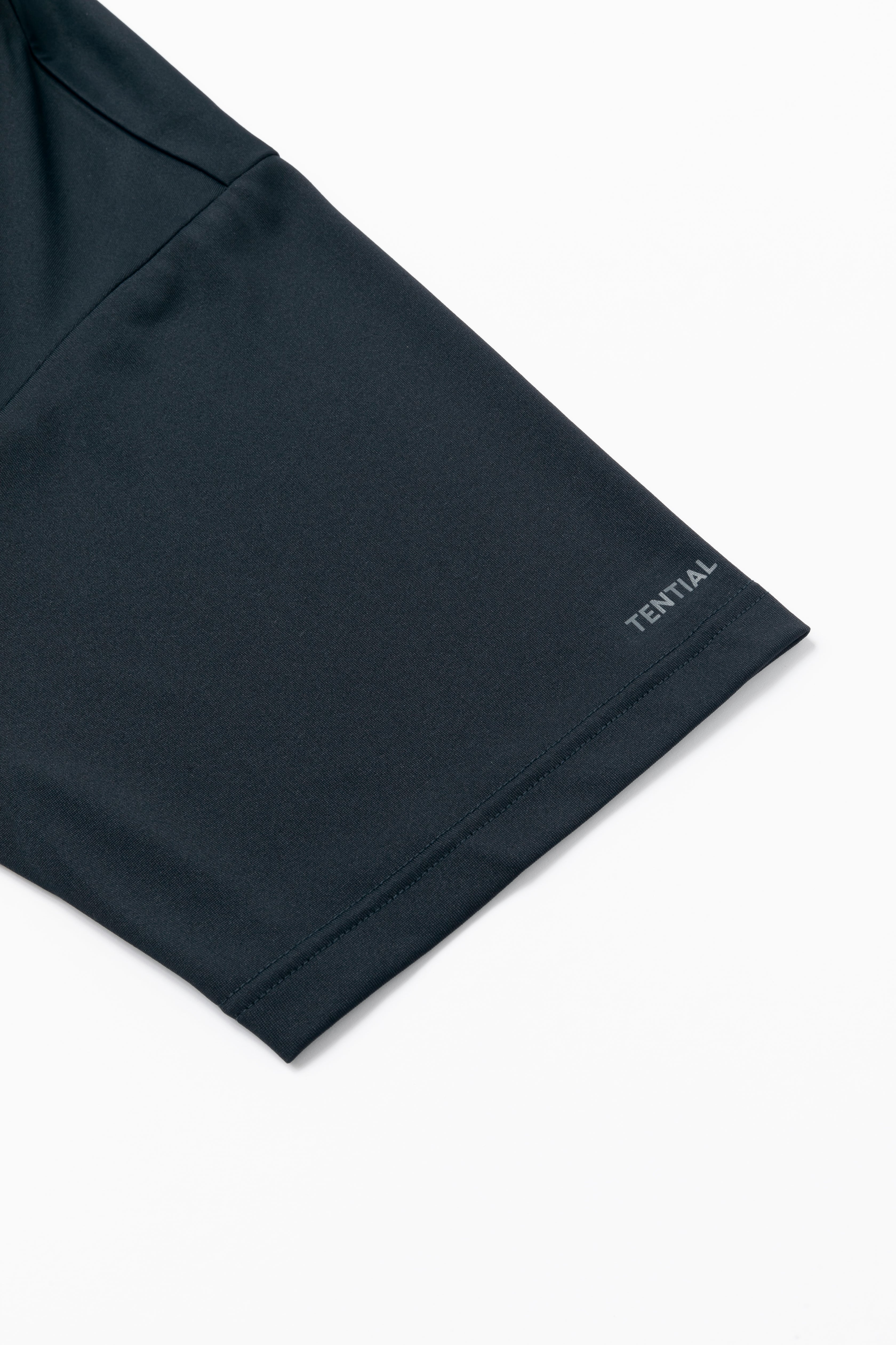 BAKUNE Dry Men's Short Sleeve T-Shirt / Short Pants