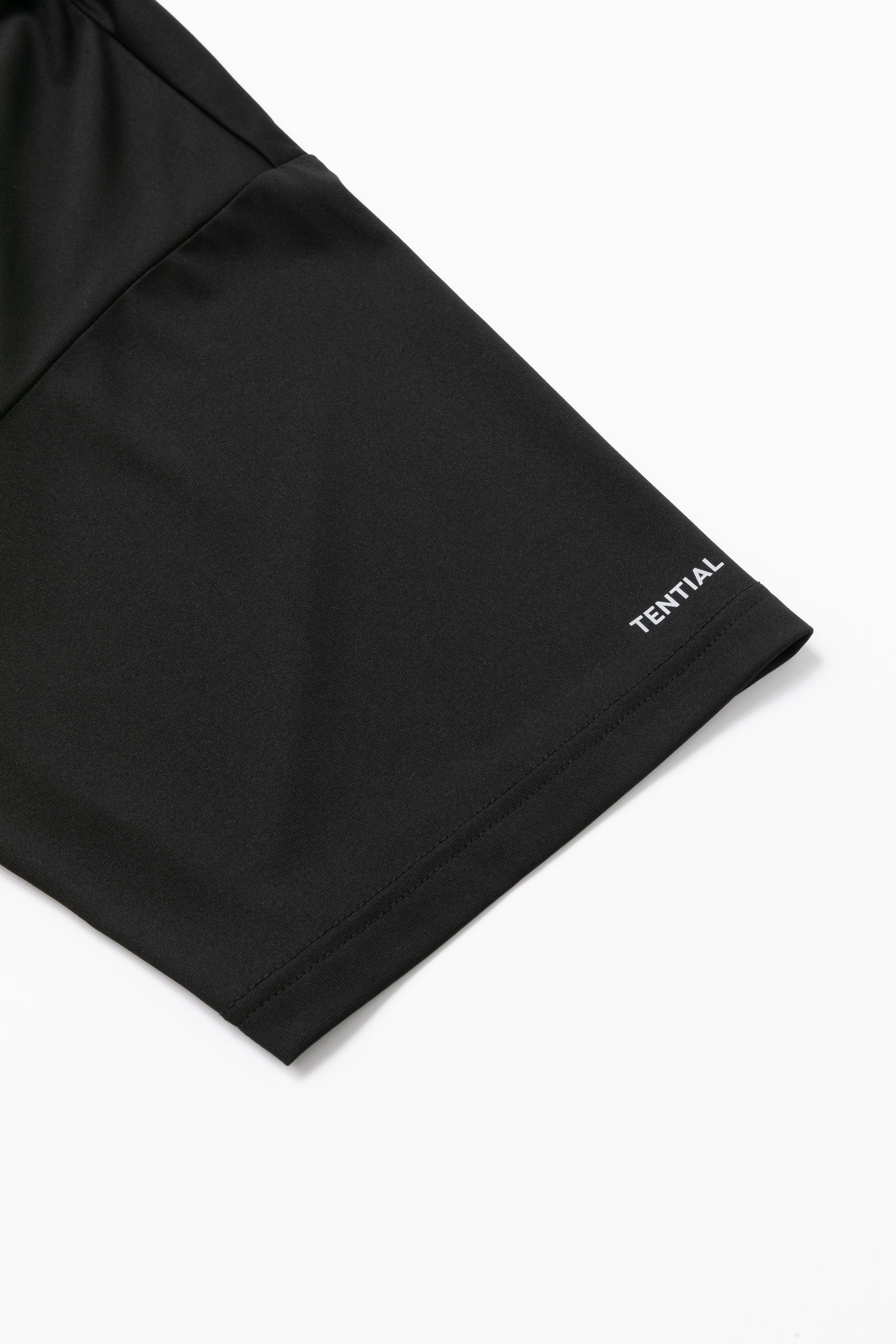 BAKUNE Dry Men's Short Sleeve T-Shirt / Short Pants