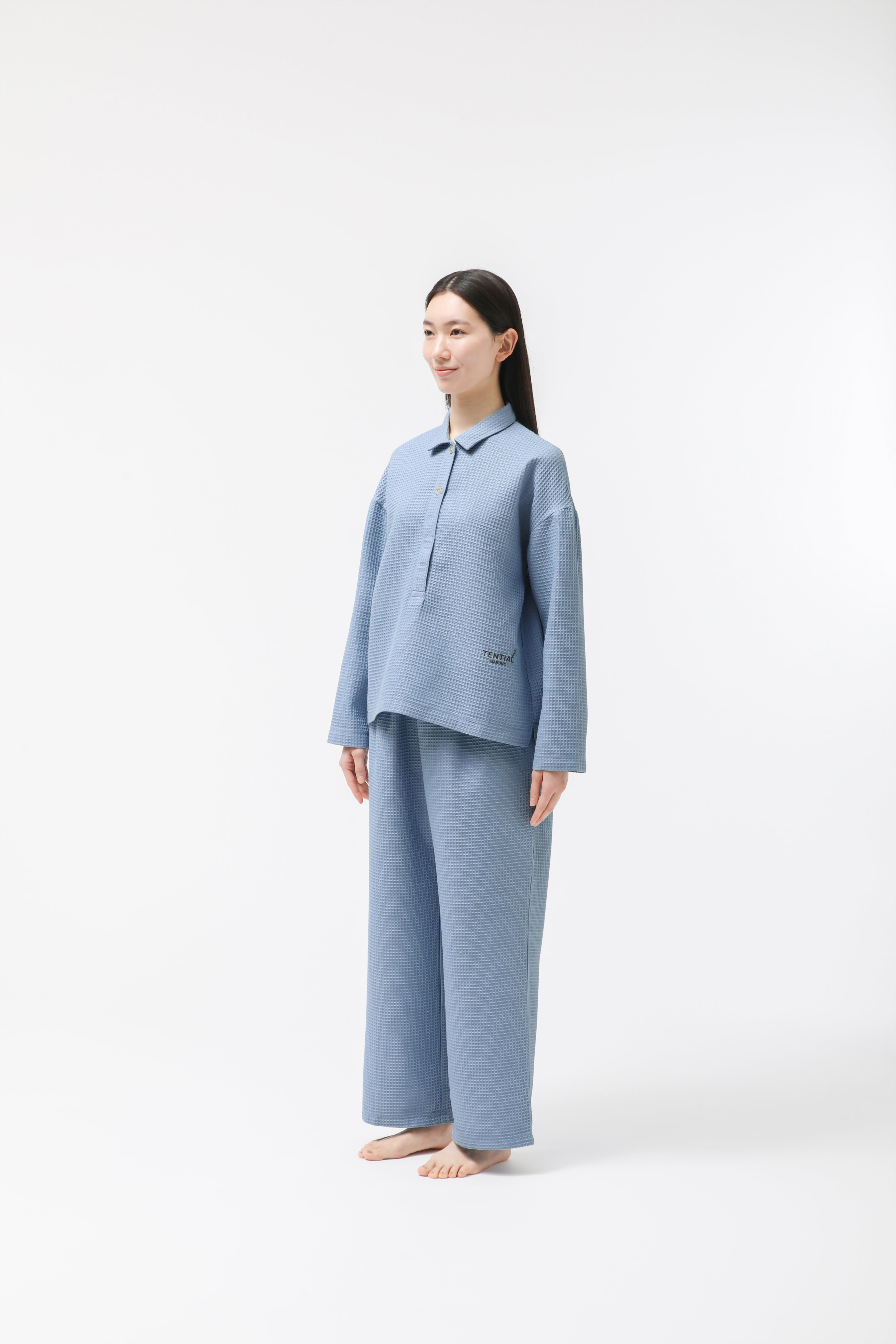 BAKUNE Waffle Women's Long Sleeve Button Down Pullover / Long Pants