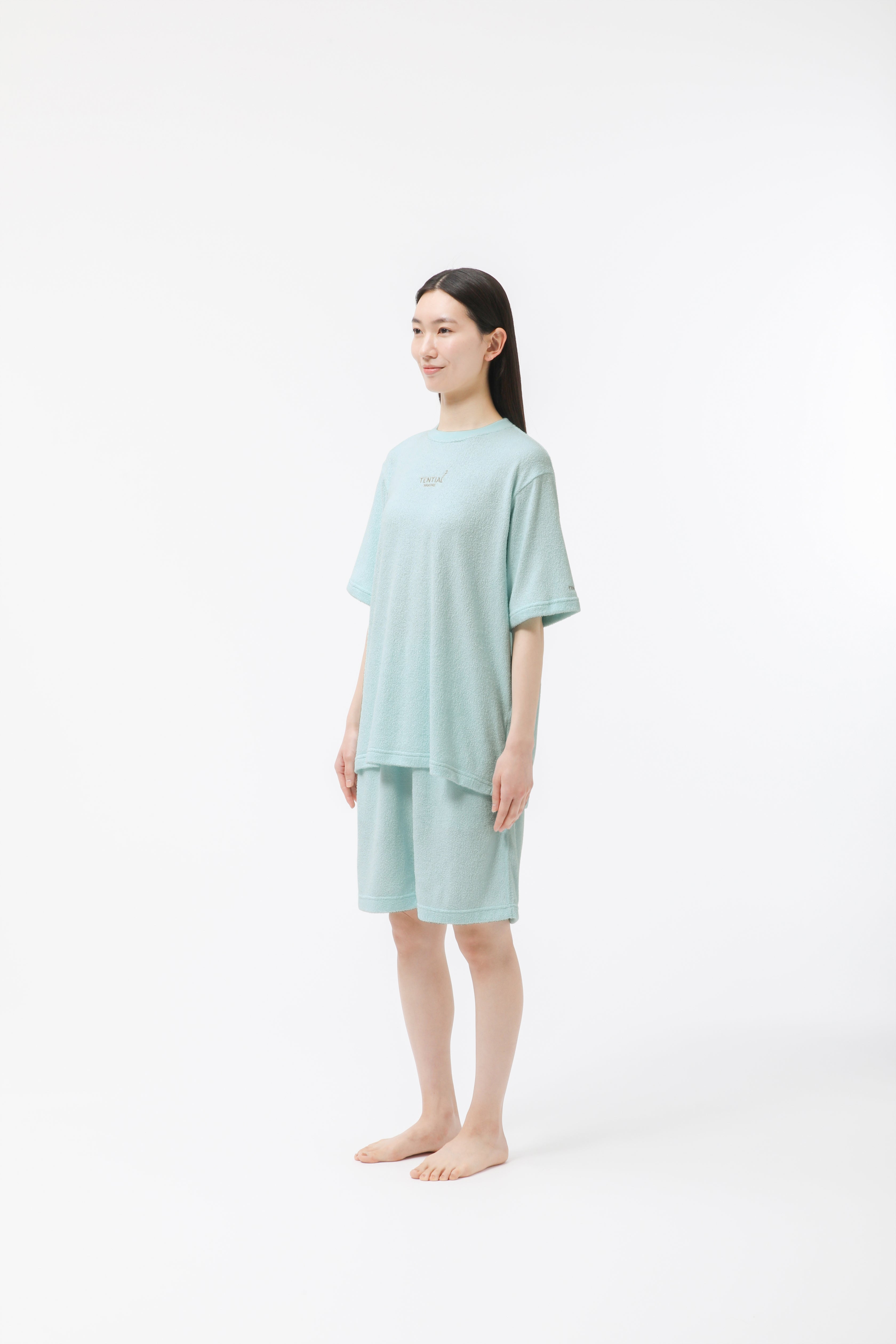 BAKUNE Pile Short Sleeve T-Shirt / Short Pants