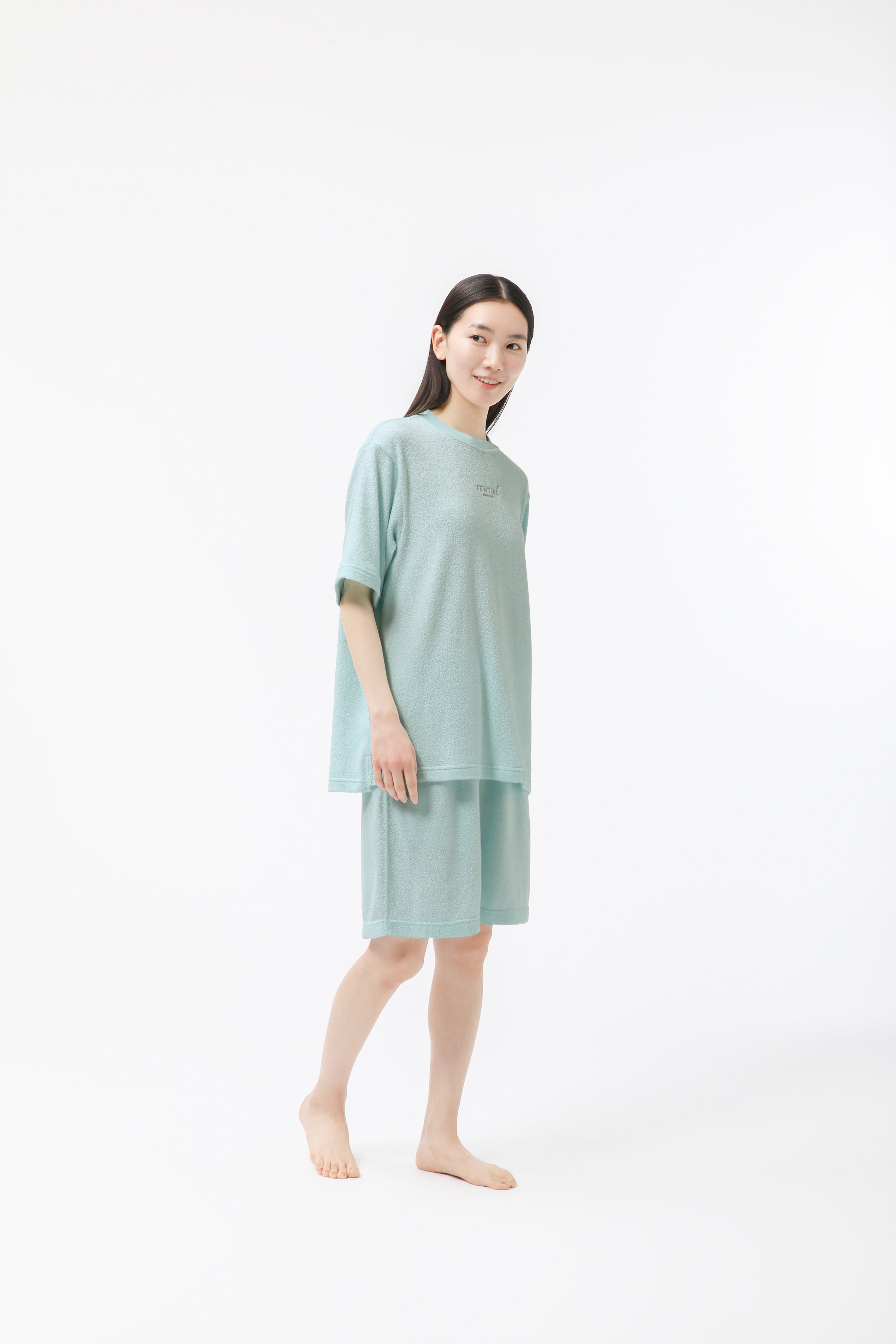 BAKUNE Pile Short Sleeve T-Shirt / Short Pants