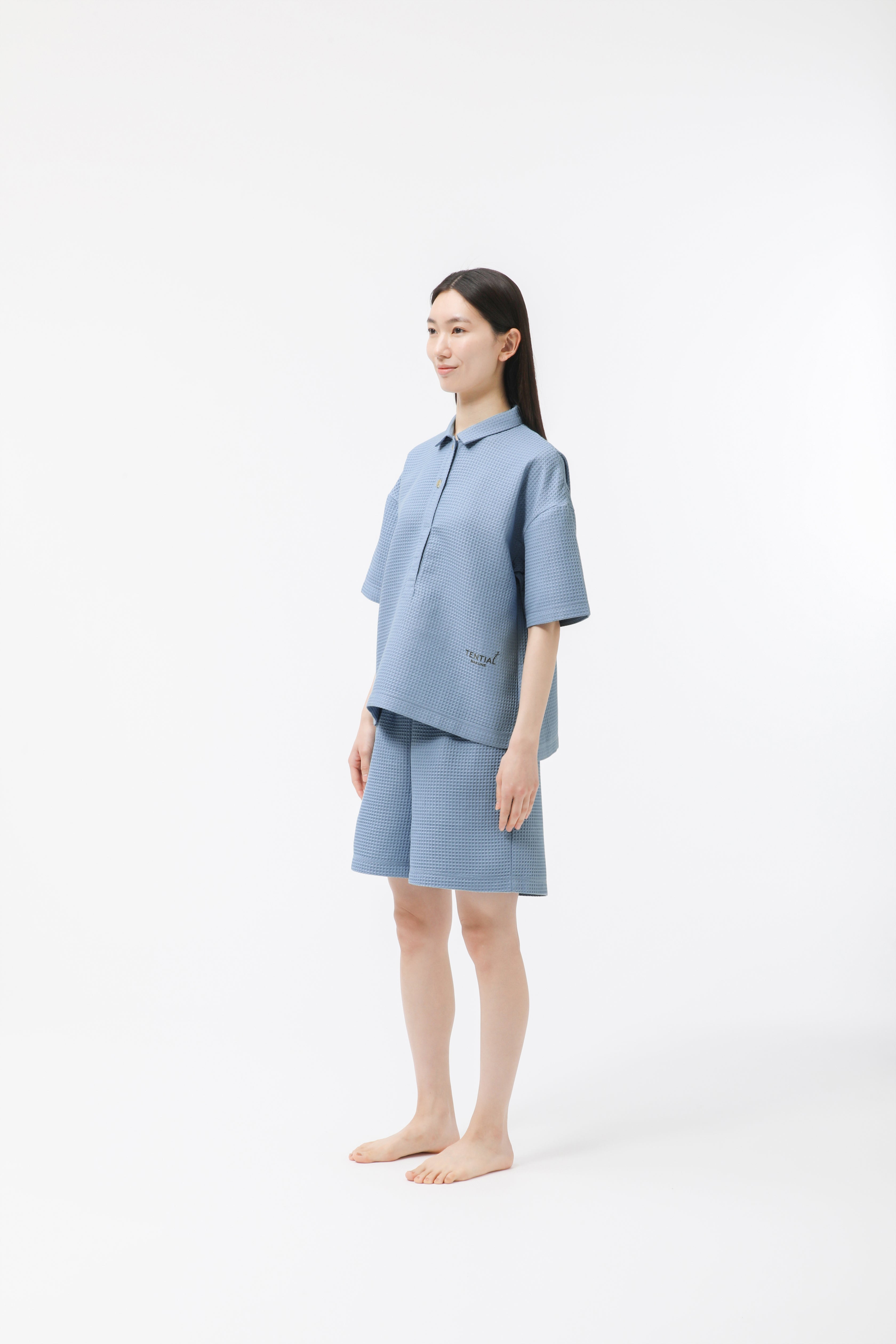 BAKUNE Waffle Women's Short Sleeve Button Down Pullover / Short Pants