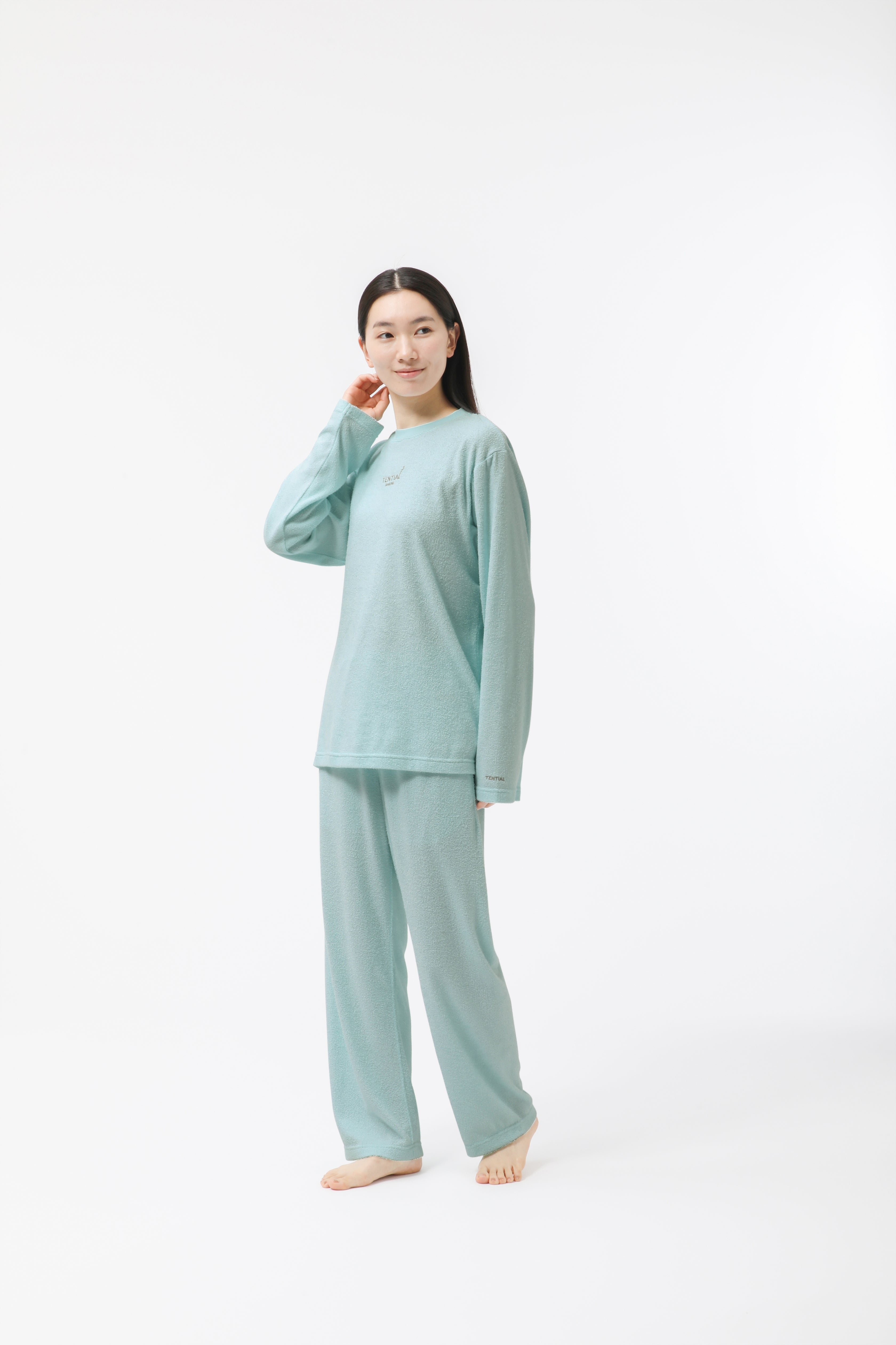 BAKUNE Pile Long Sleeve T-Shirt / Long Pants
