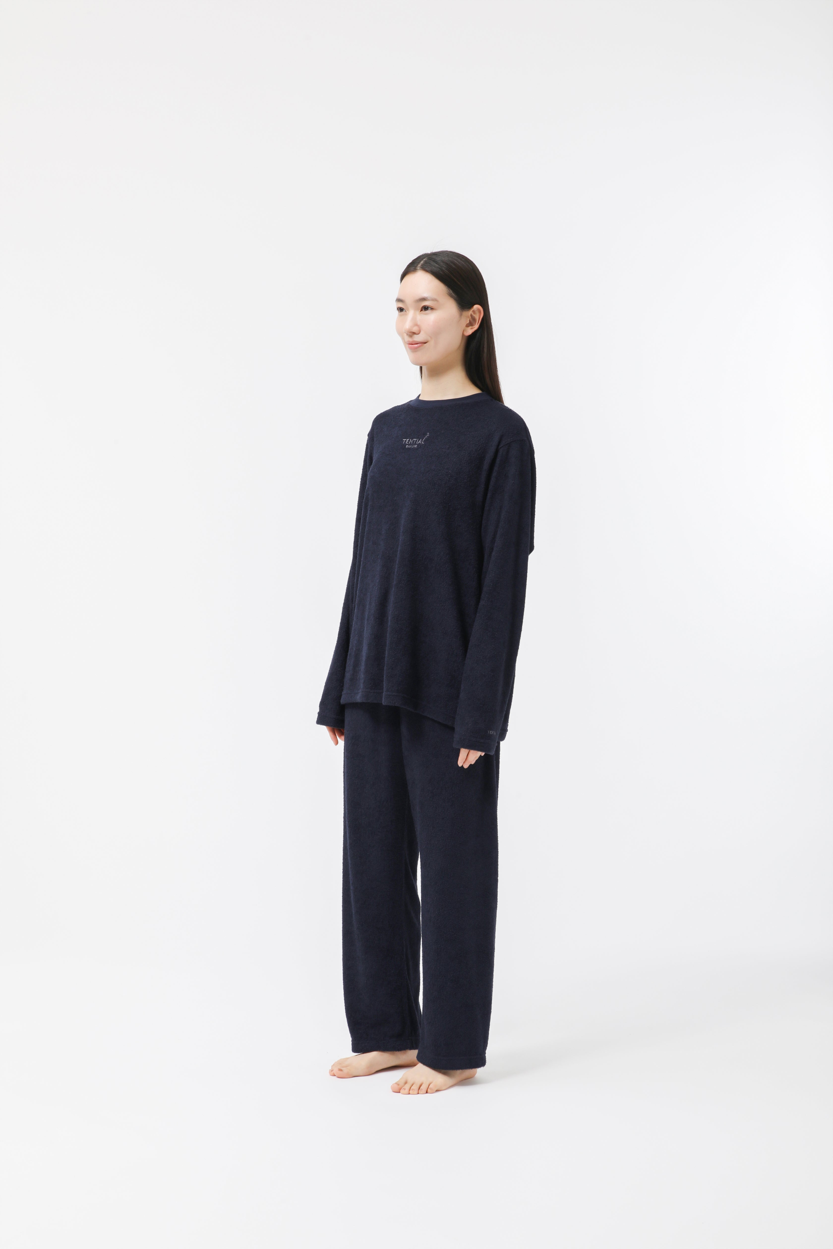 BAKUNE Pile Long Sleeve T-Shirt / Long Pants