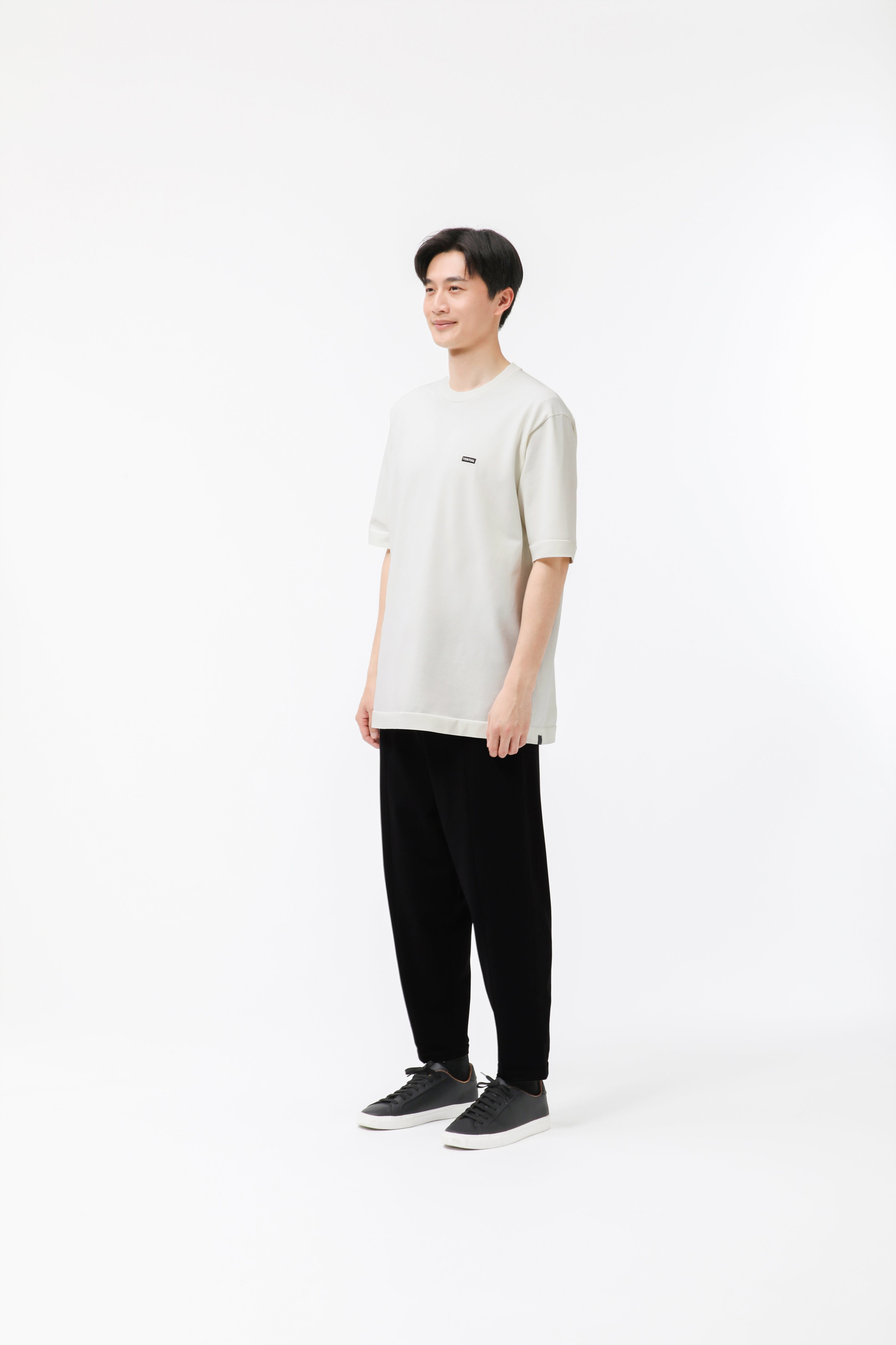 MIGARU Light Knit Short Sleeve T-Shirt / Long Pants