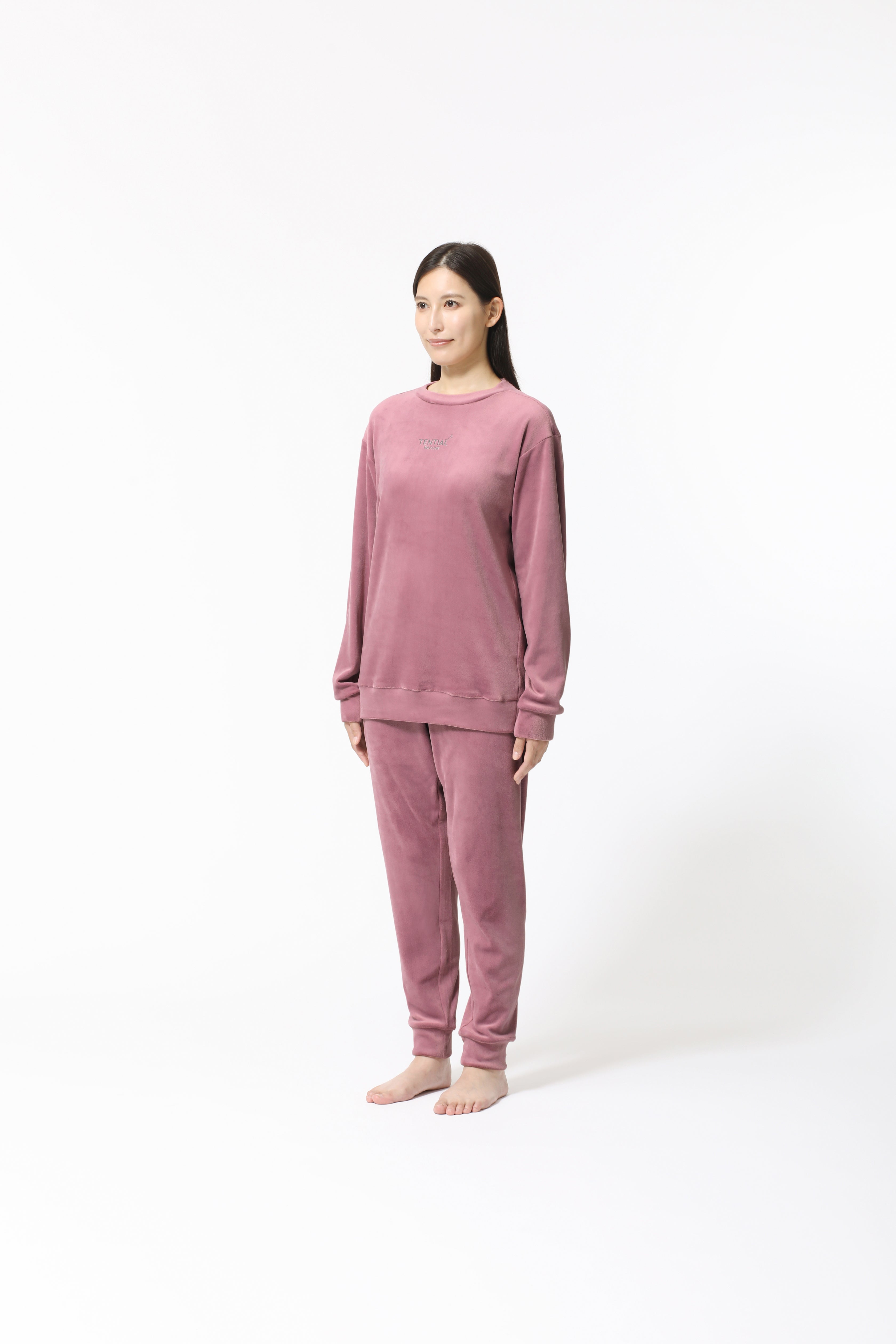 BAKUNE Velour Long Sleeve Crew Neck / Long Pants