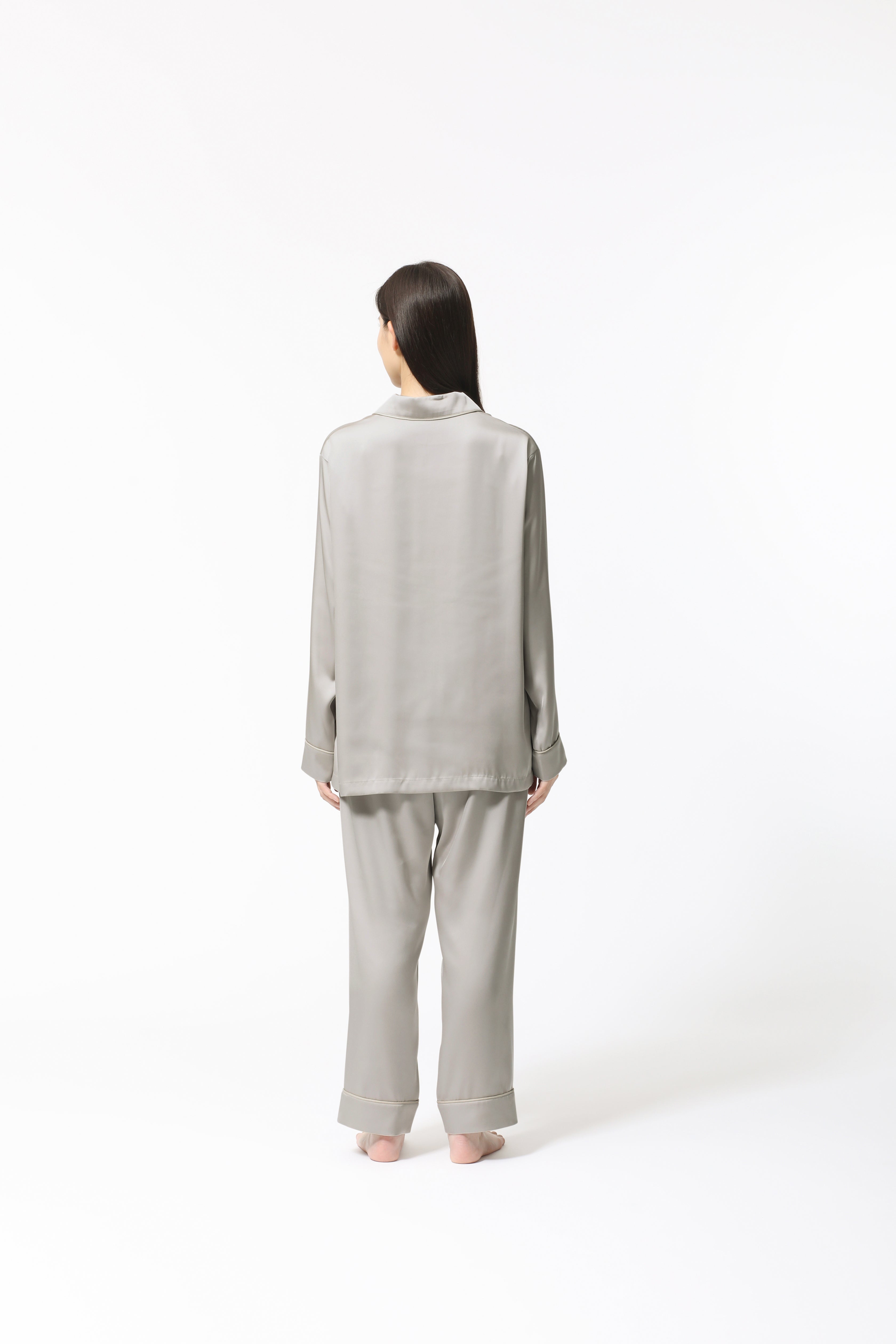 BAKUNE Pajamas Satin Long Sleeve Shirt / Long Pants
