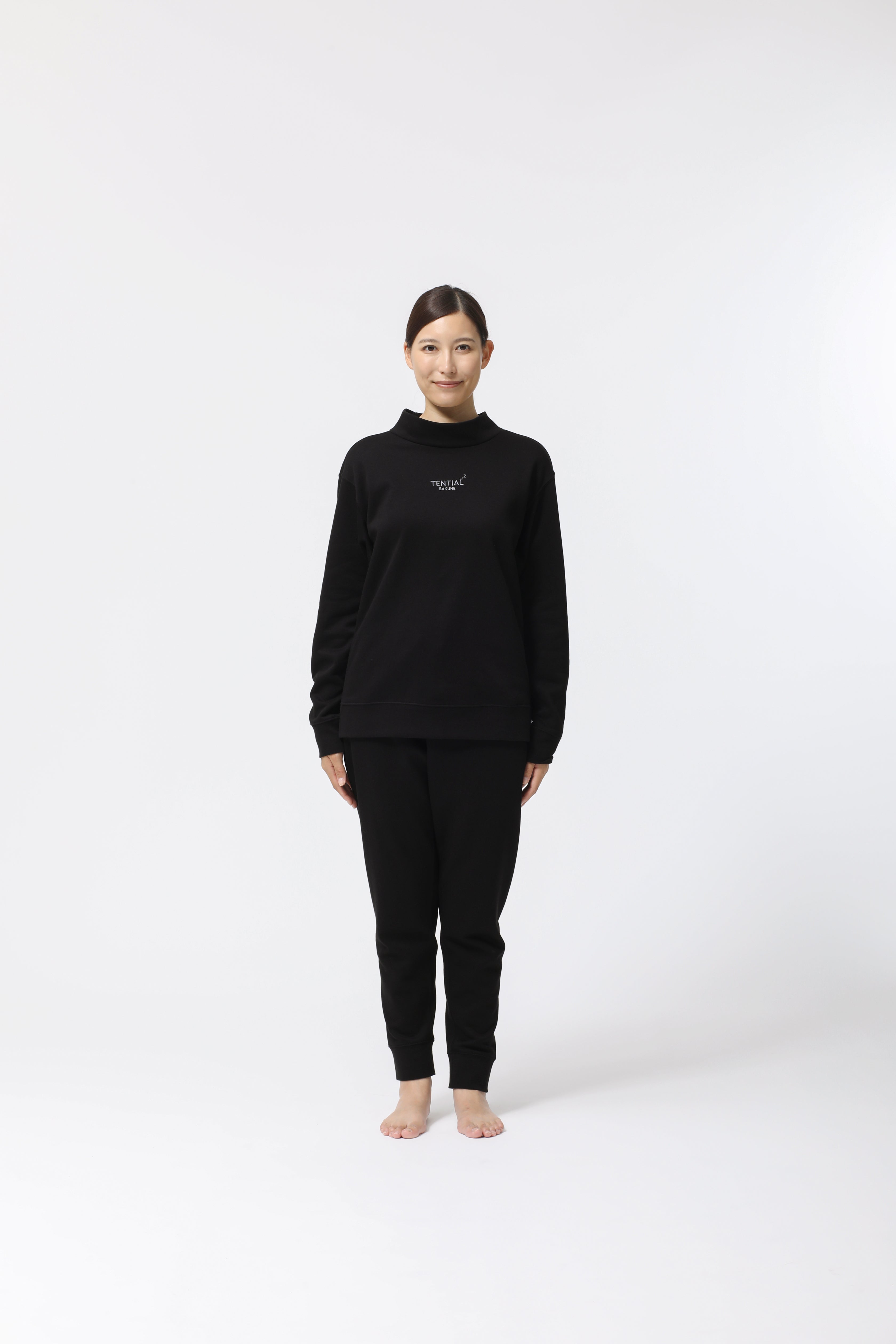 BAKUNE Warm Long Sleeve Mock Neck / Long Pants