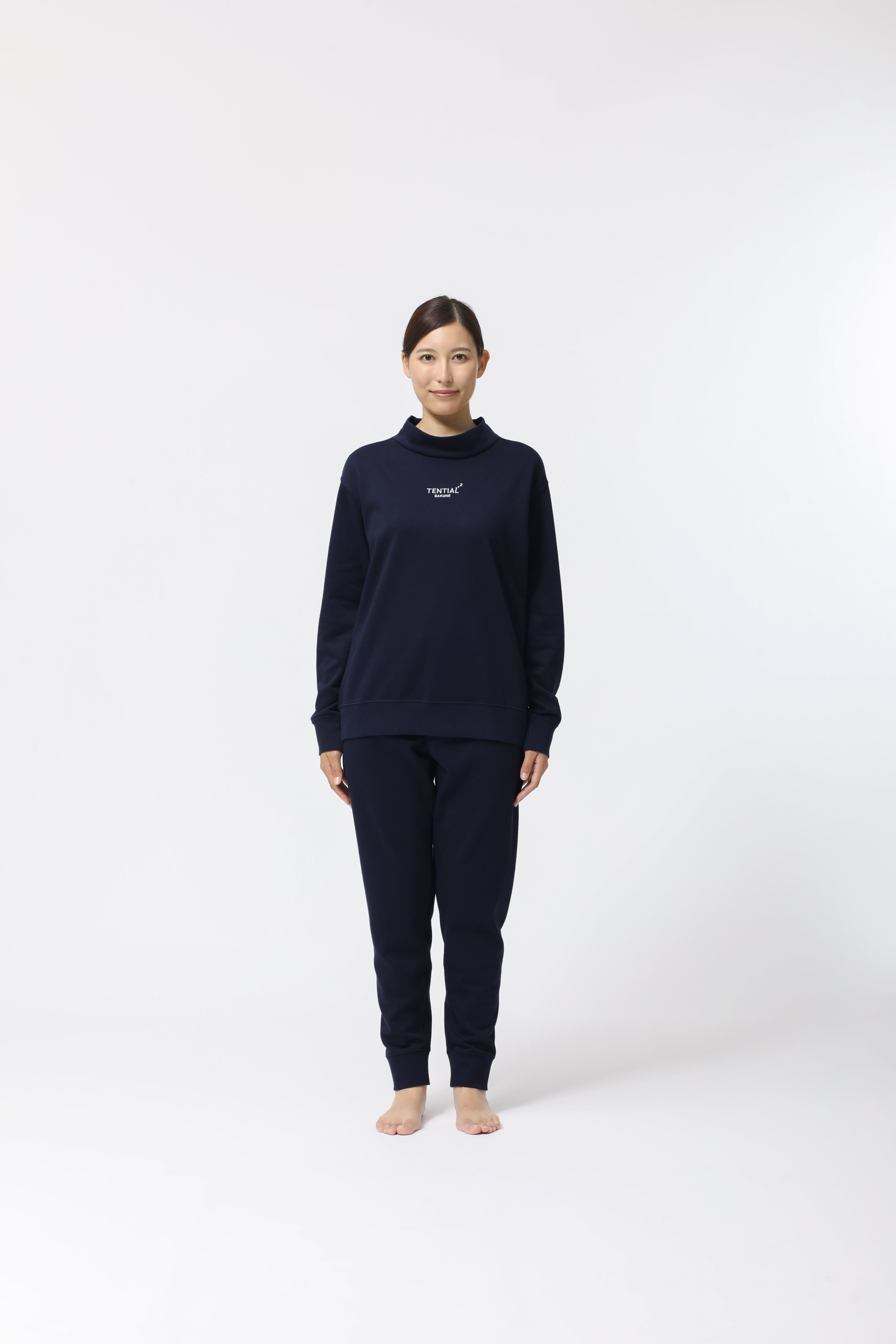 BAKUNE Warm Long Sleeve Mock Neck / Long Pants