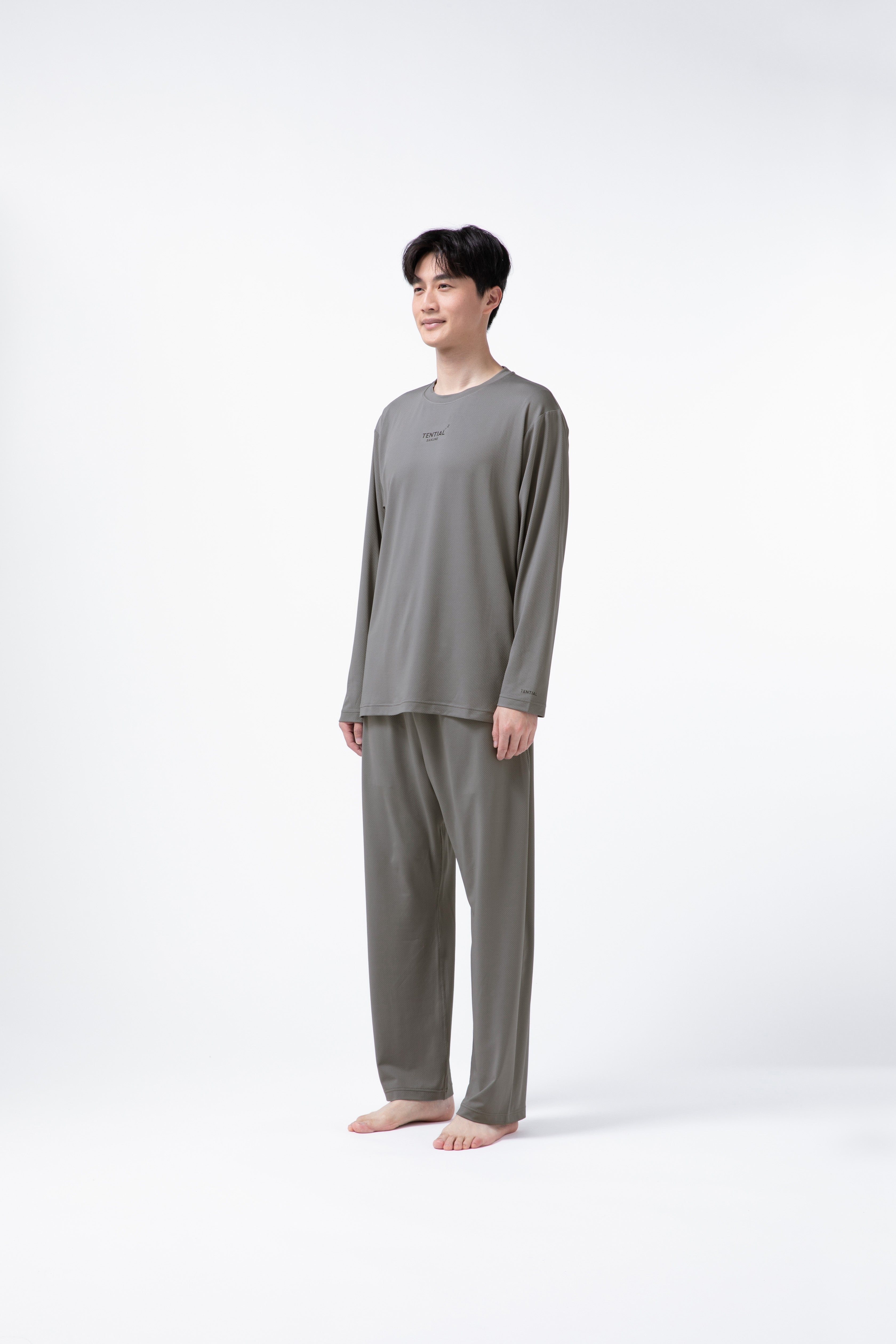 BAKUNE Mesh Long Sleeve T-Shirt / Long Pants