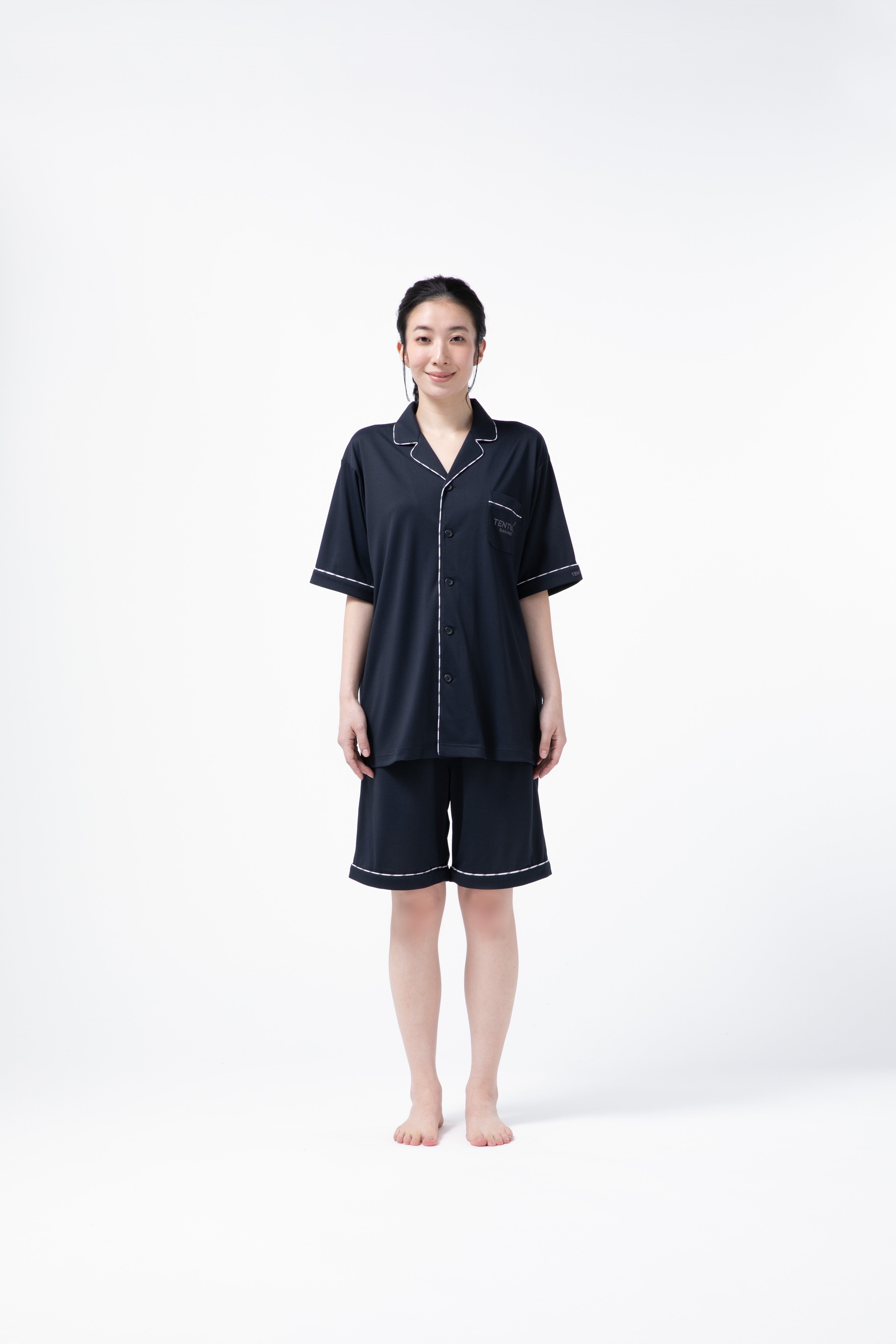 BAKUNE Pajamas Dry Short Sleeve Shirt / Short Pants