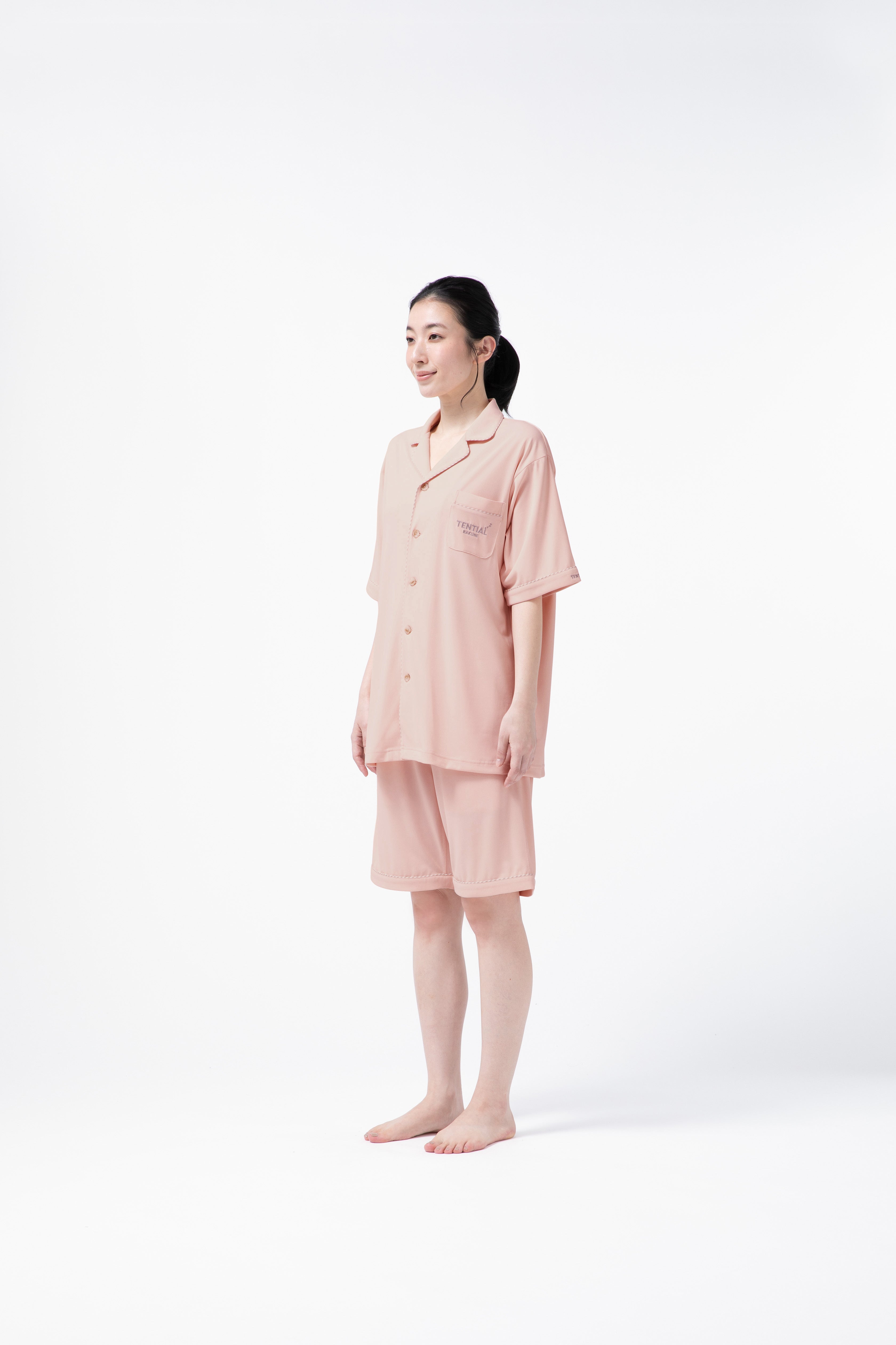 BAKUNE Pajamas Dry Short Sleeve Shirt / Short Pants