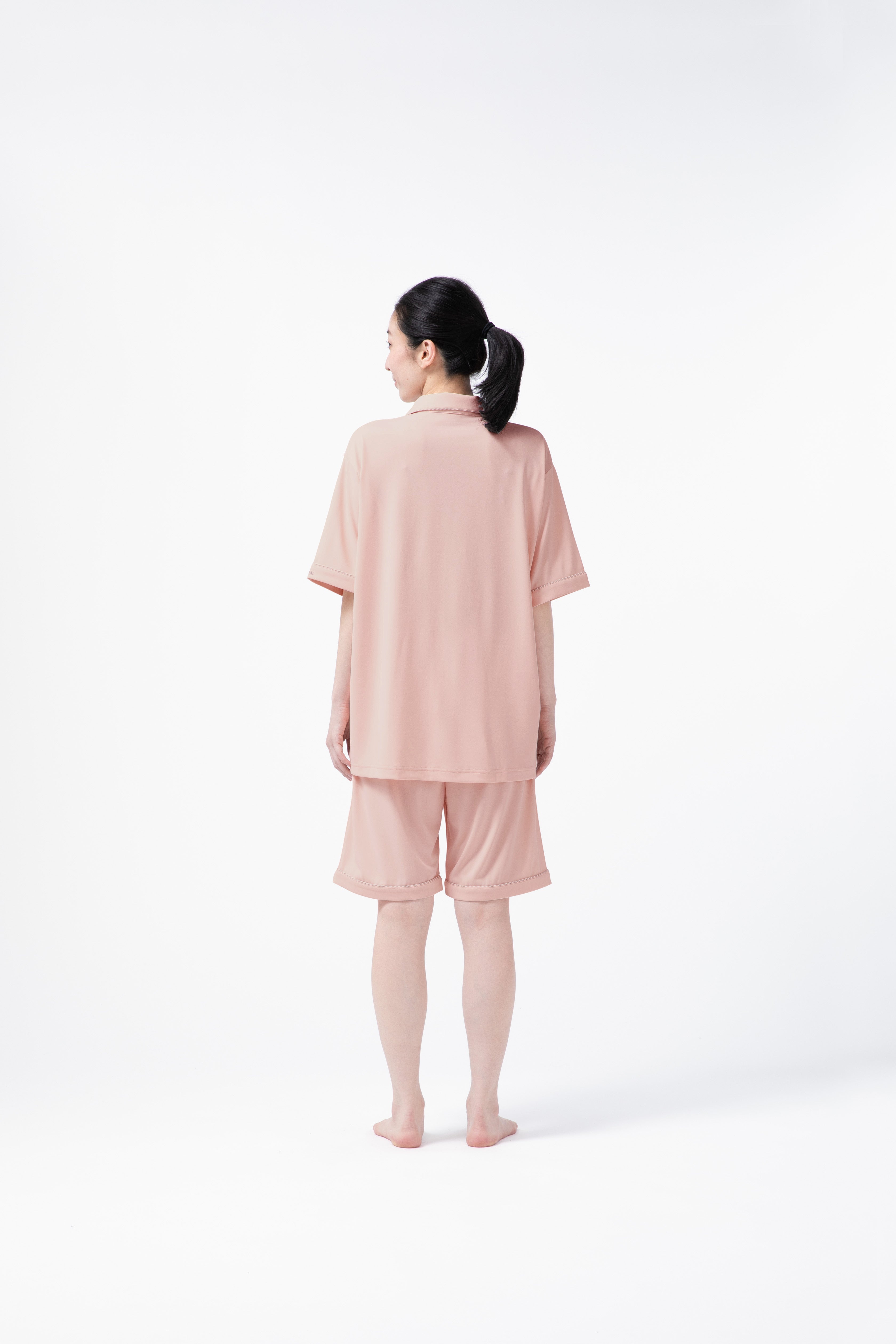 BAKUNE Pajamas Dry Short Sleeve Shirt / Short Pants