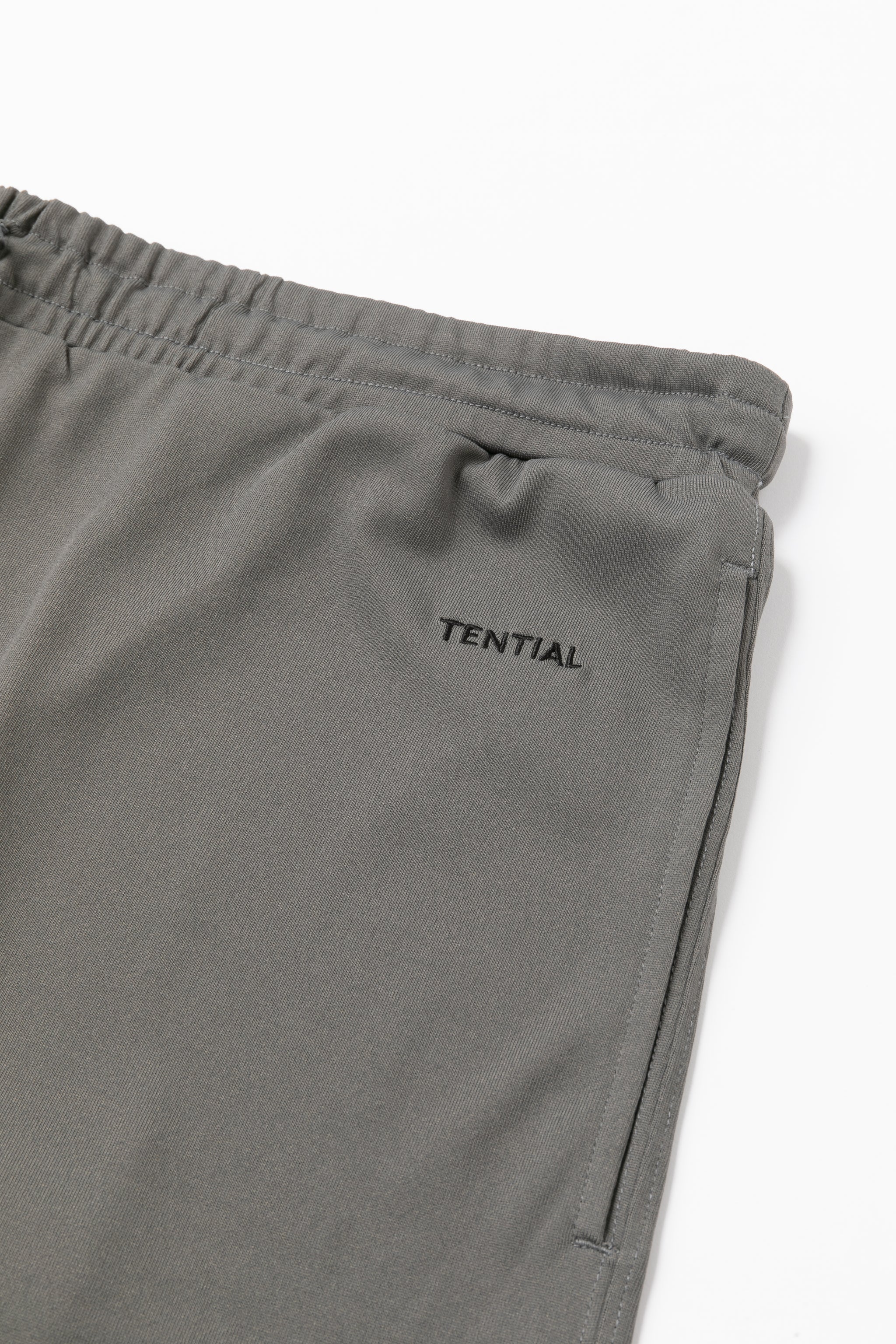 BAKUNE Pajamas Dry Short Setup - TENTIAL