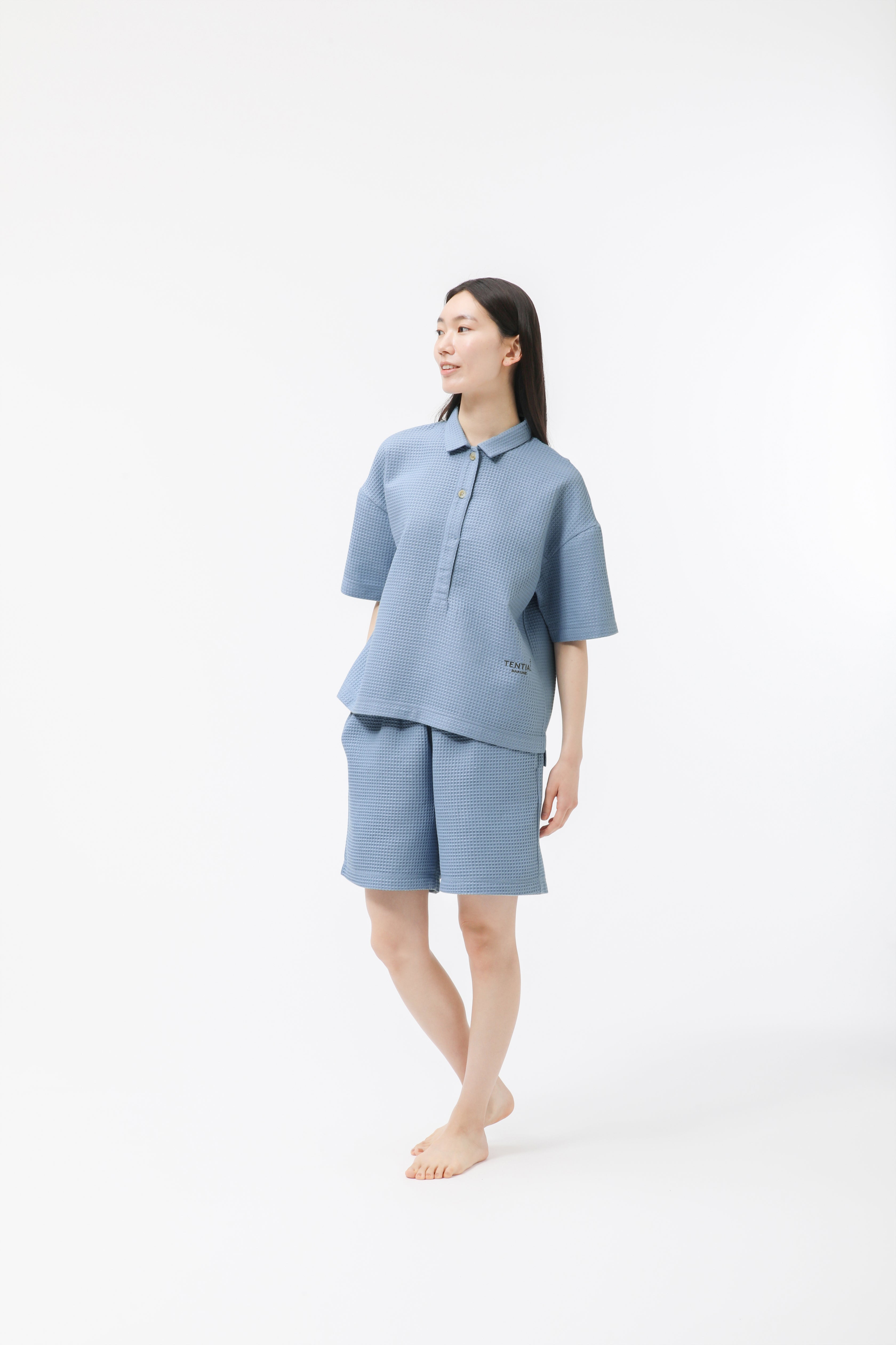 BAKUNE Waffle Women's Short Sleeve Button Down Pullover / Short Pants
