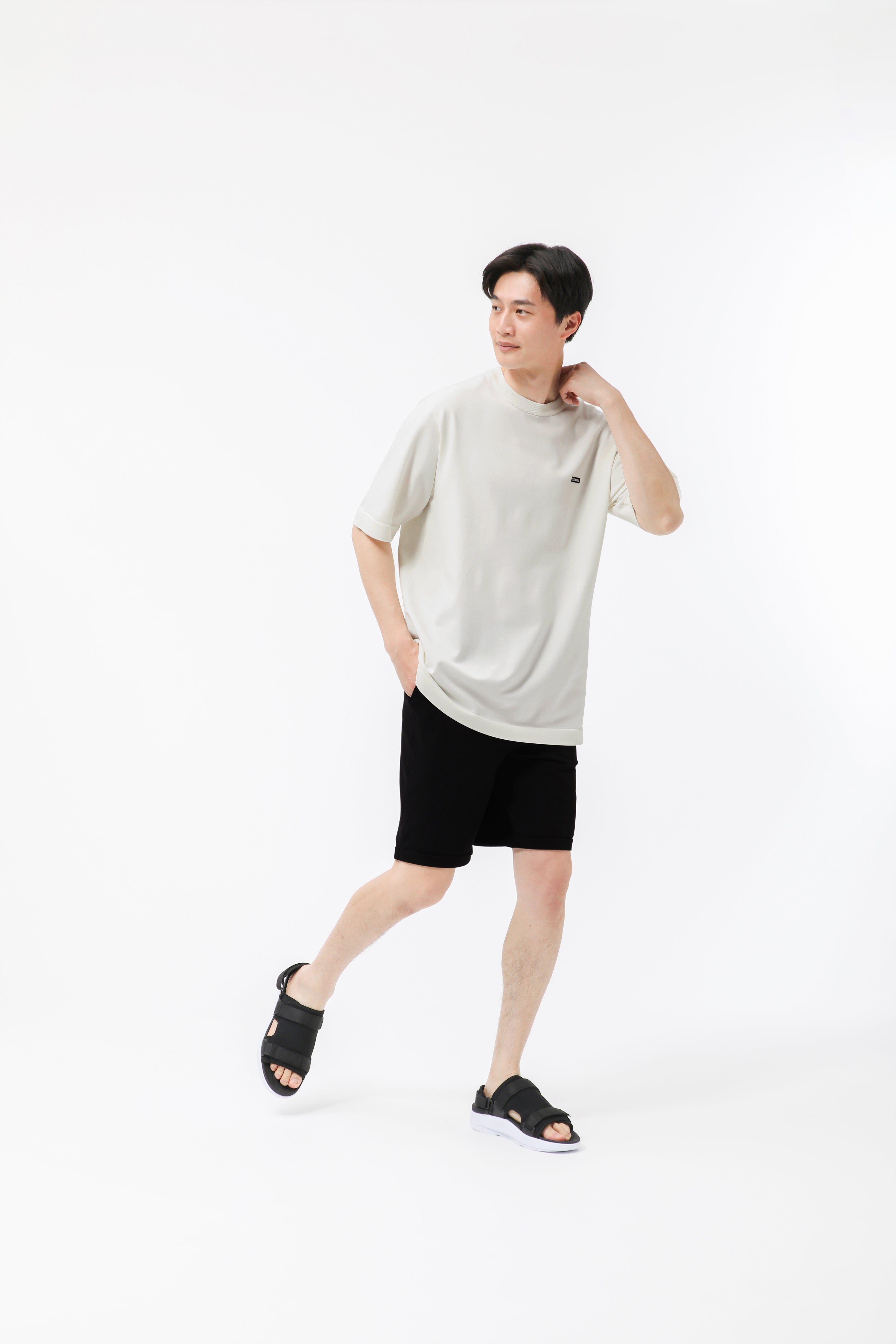 MIGARU Light Knit Short Sleeve T-Shirt / Short Pants