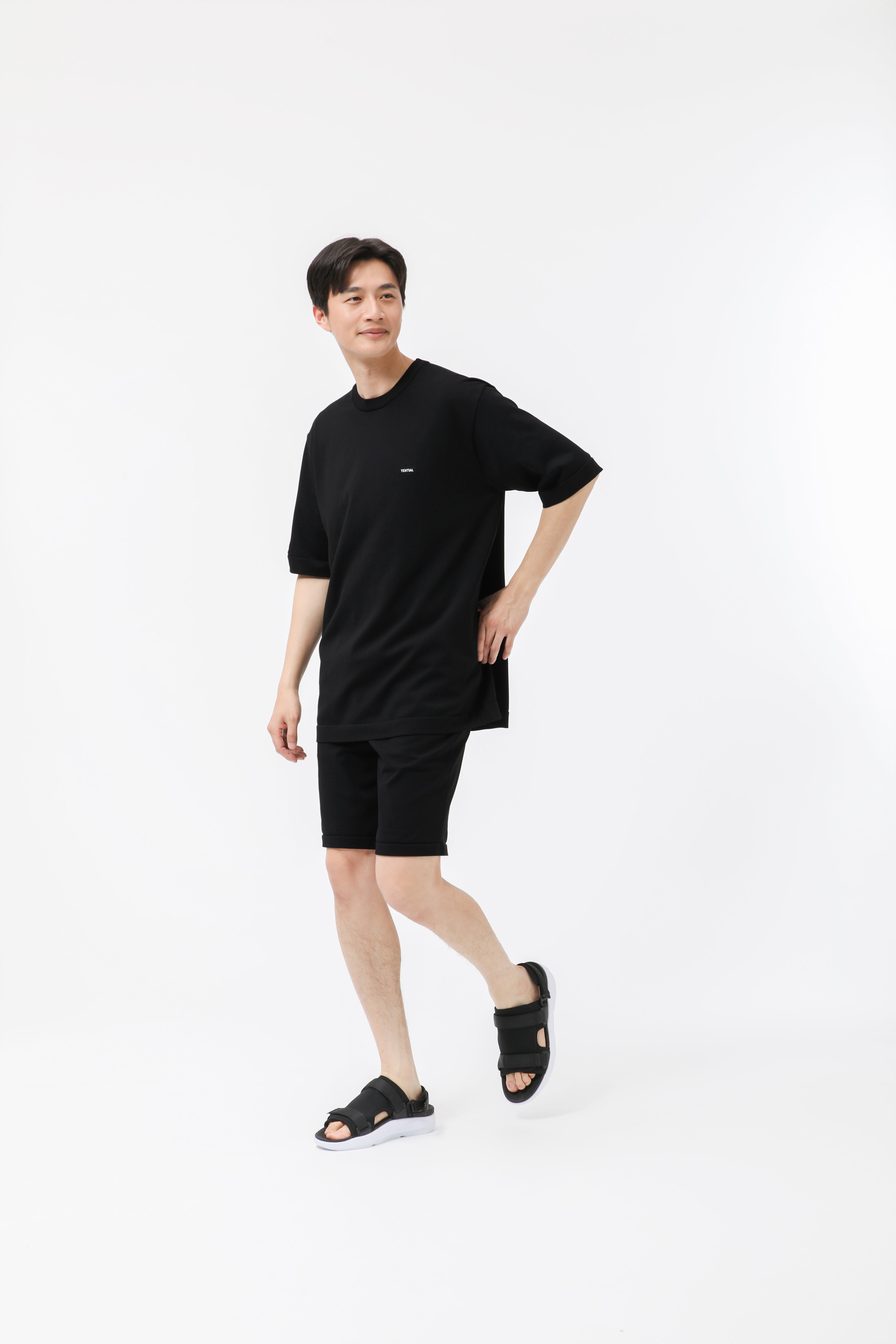 MIGARU Light Knit Short Sleeve T-Shirt / Short Pants