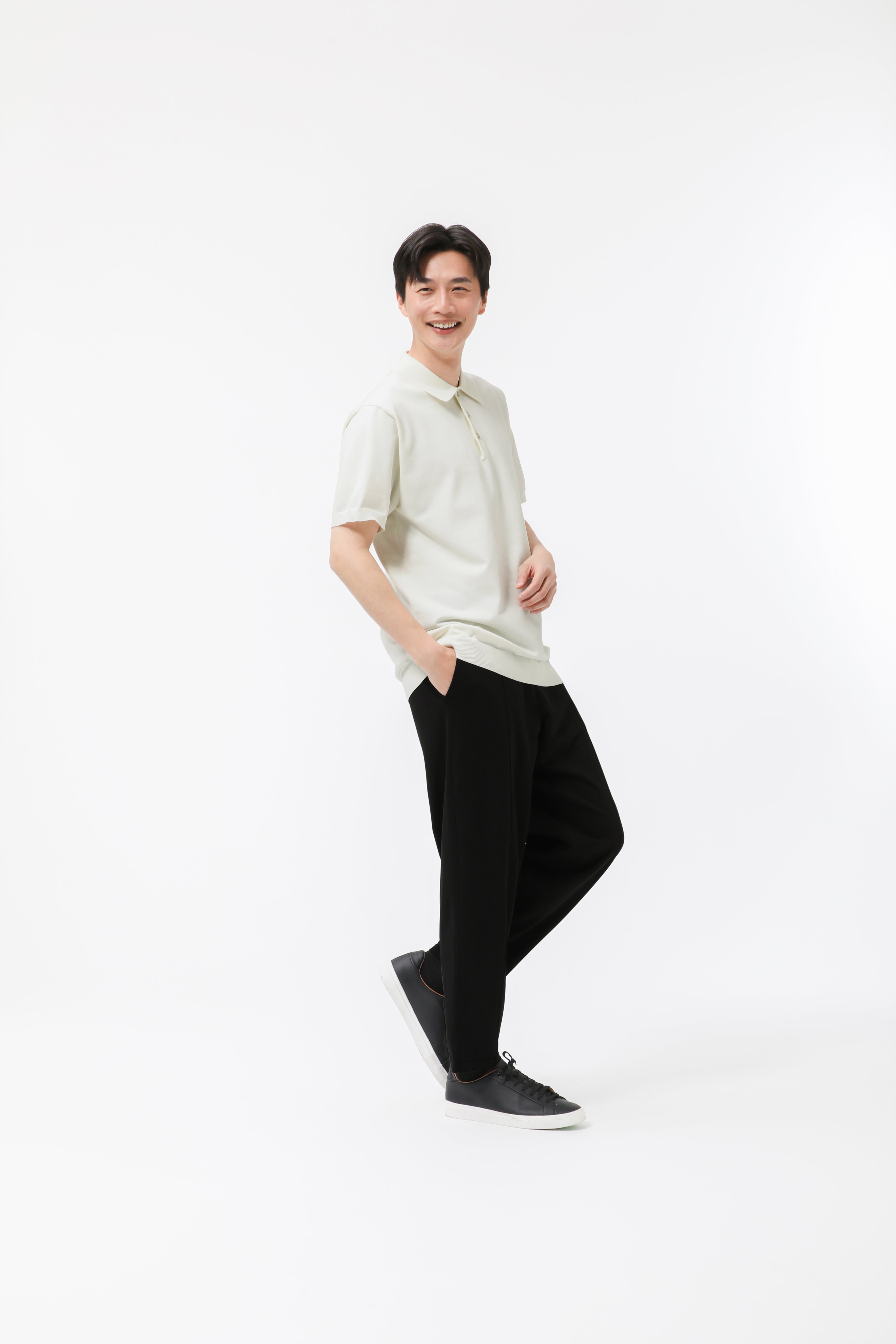 MIGARU Light Knit Short Sleeve Tailored Polo Shirt / Long Pants