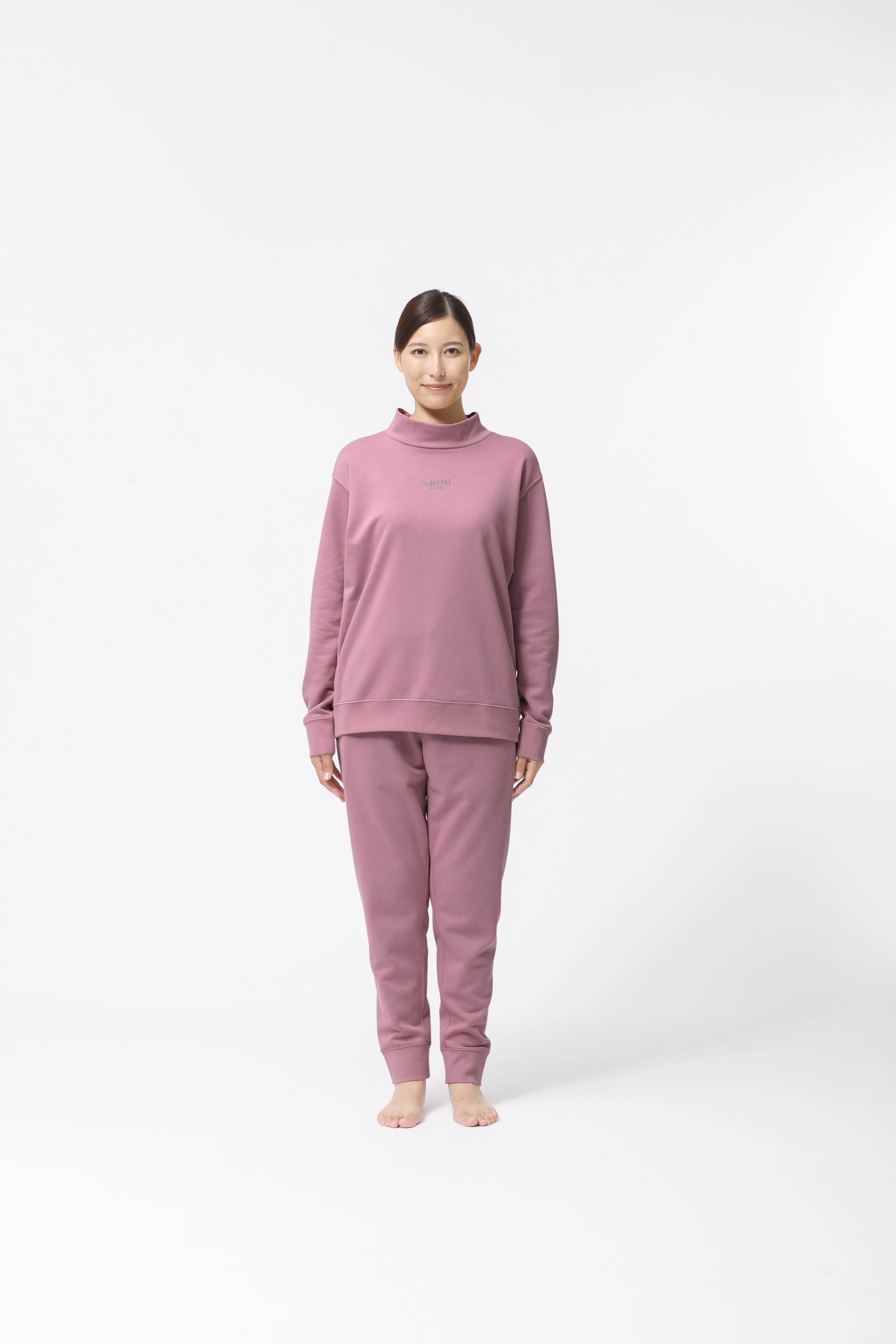 BAKUNE Warm Long Sleeve Mock Neck / Long Pants